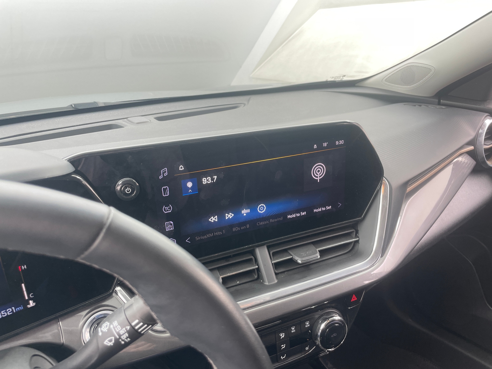 Thumbnail: 2024 Chevrolet Trax - 3