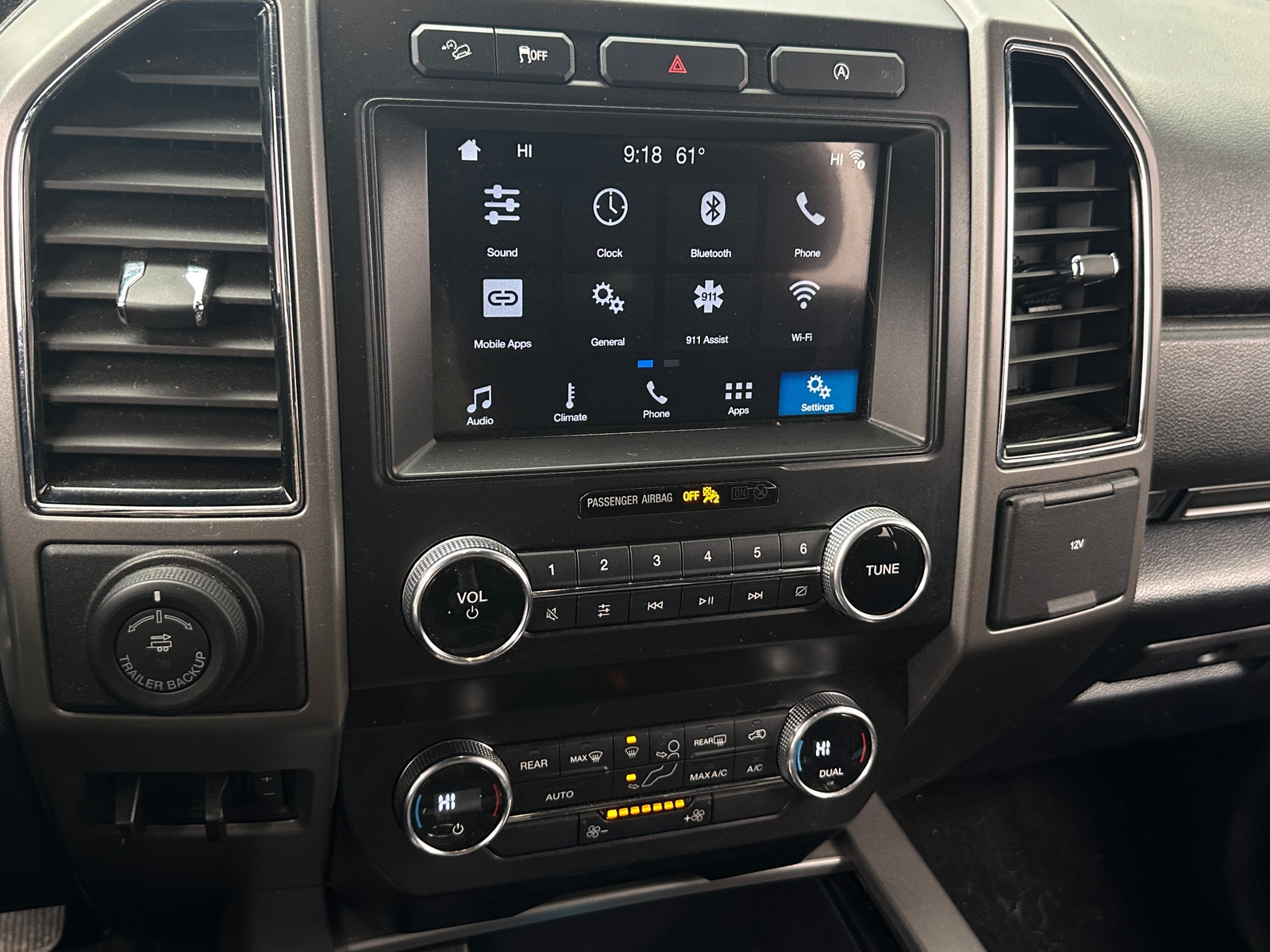 Thumbnail: 2019 Ford Expedition - 4