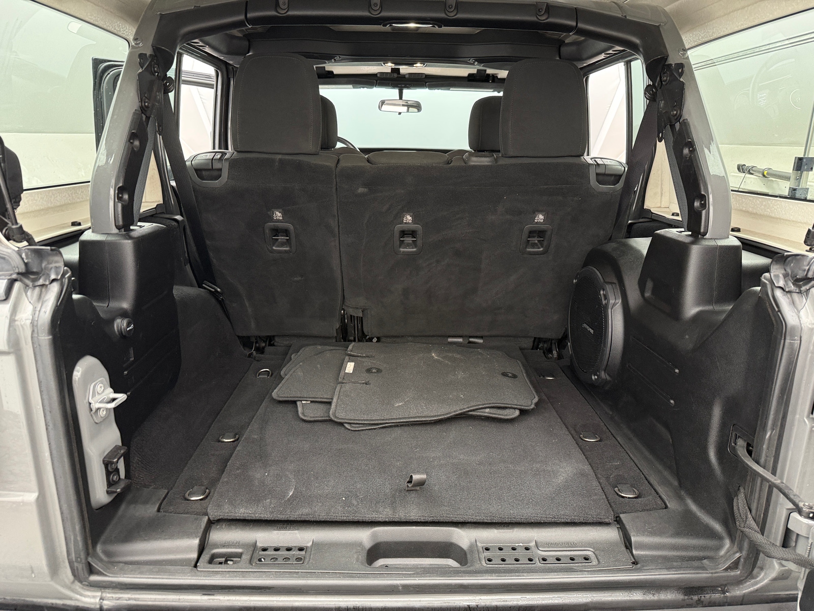 Thumbnail: 2022 Jeep Wrangler - 7