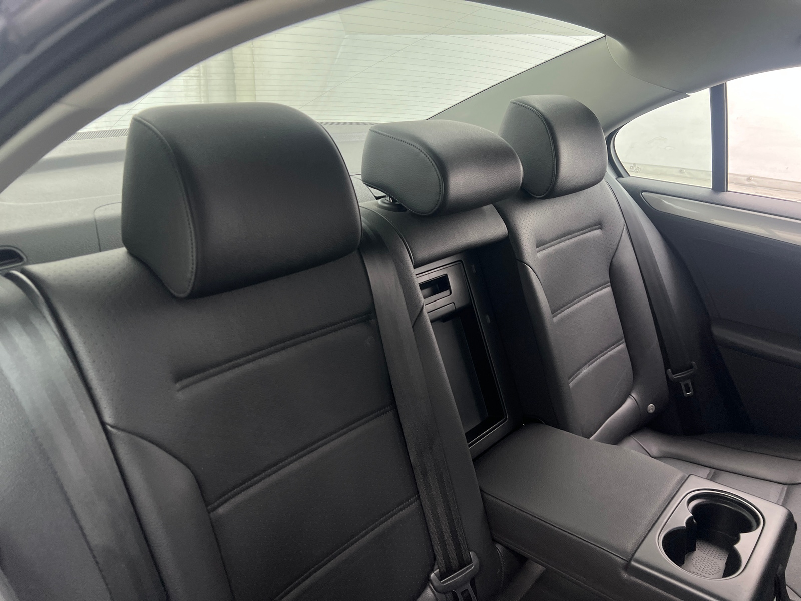 Thumbnail: 2017 Volkswagen Jetta - 5