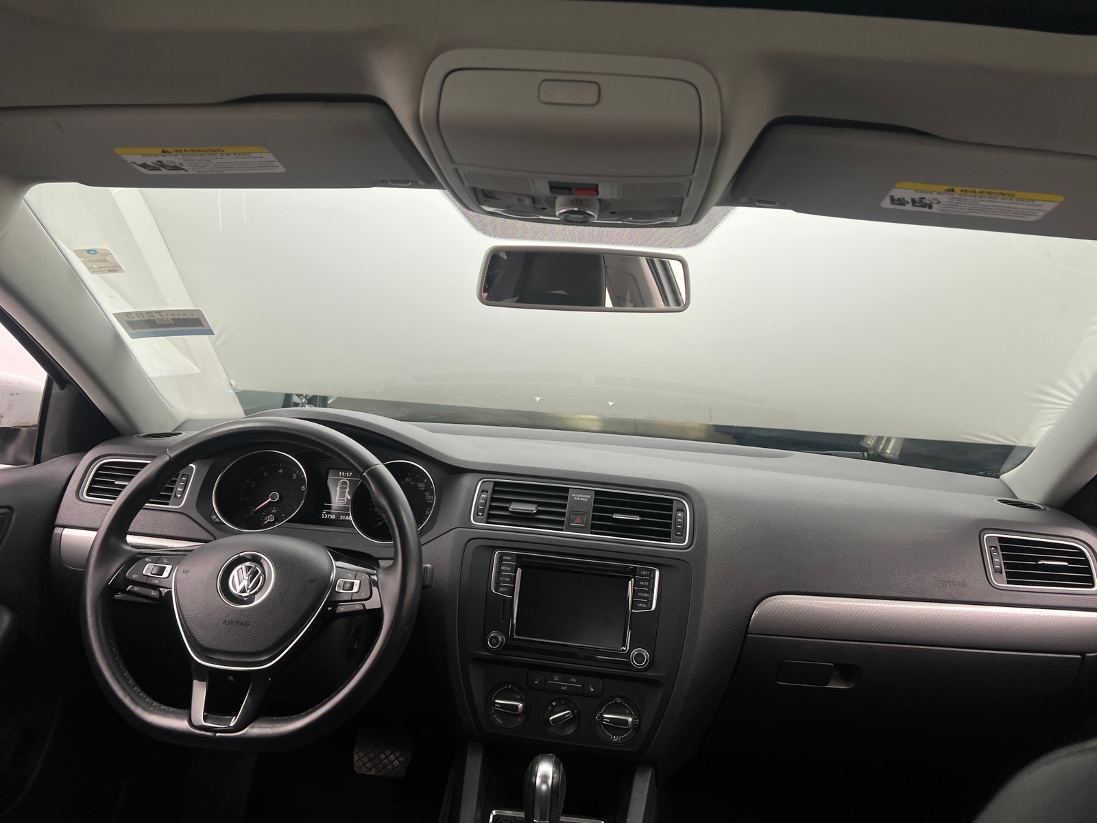 Thumbnail: 2017 Volkswagen Jetta - 2