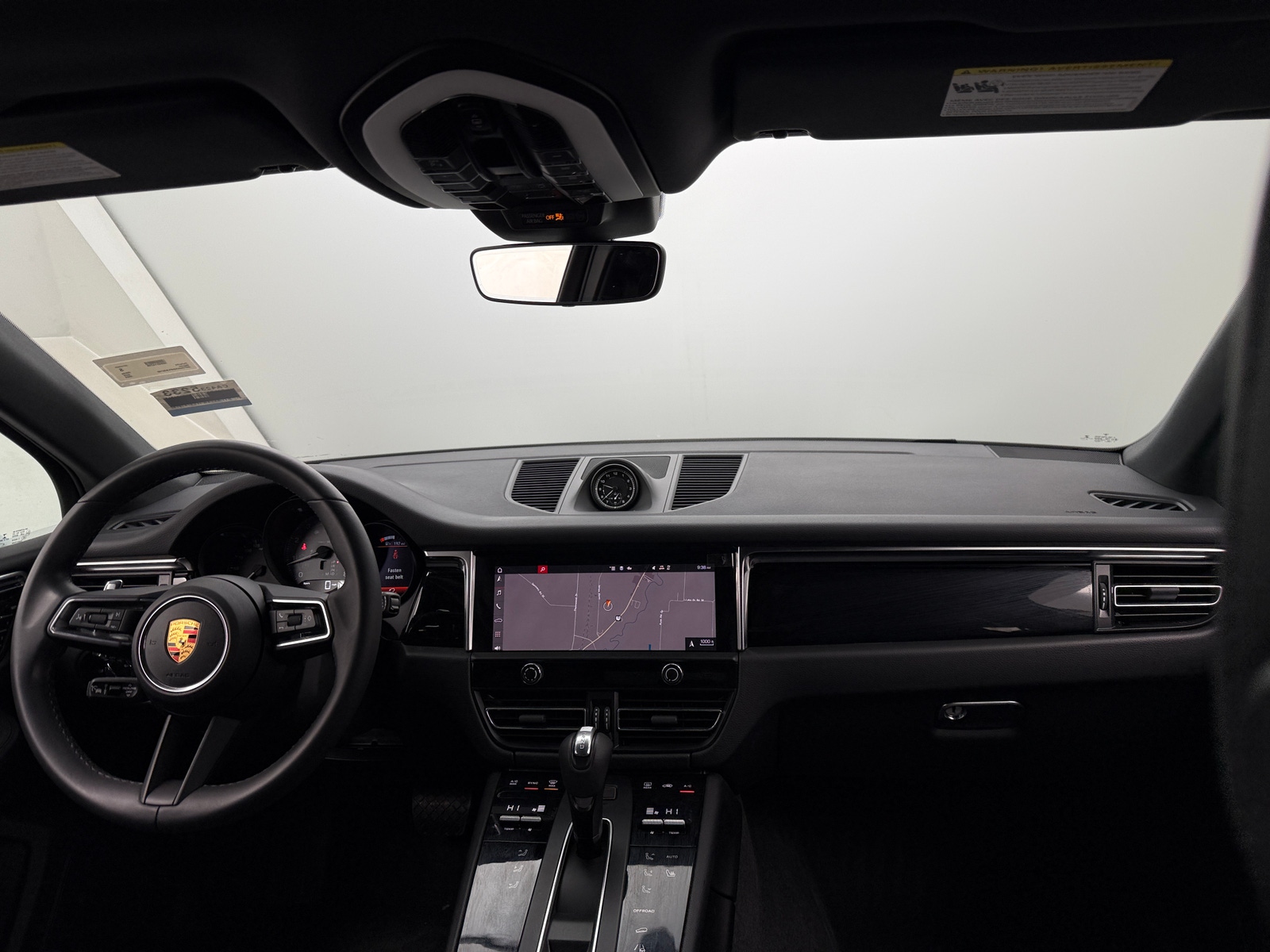 Thumbnail: 2023 Porsche Macan - 2