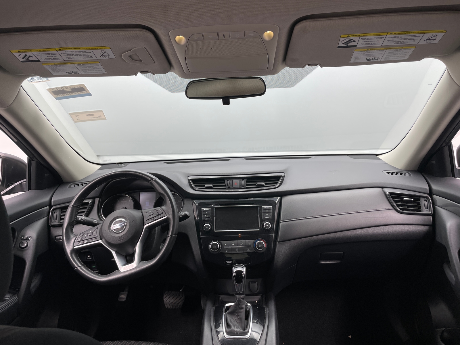 Thumbnail: 2018 Nissan Rogue - 3