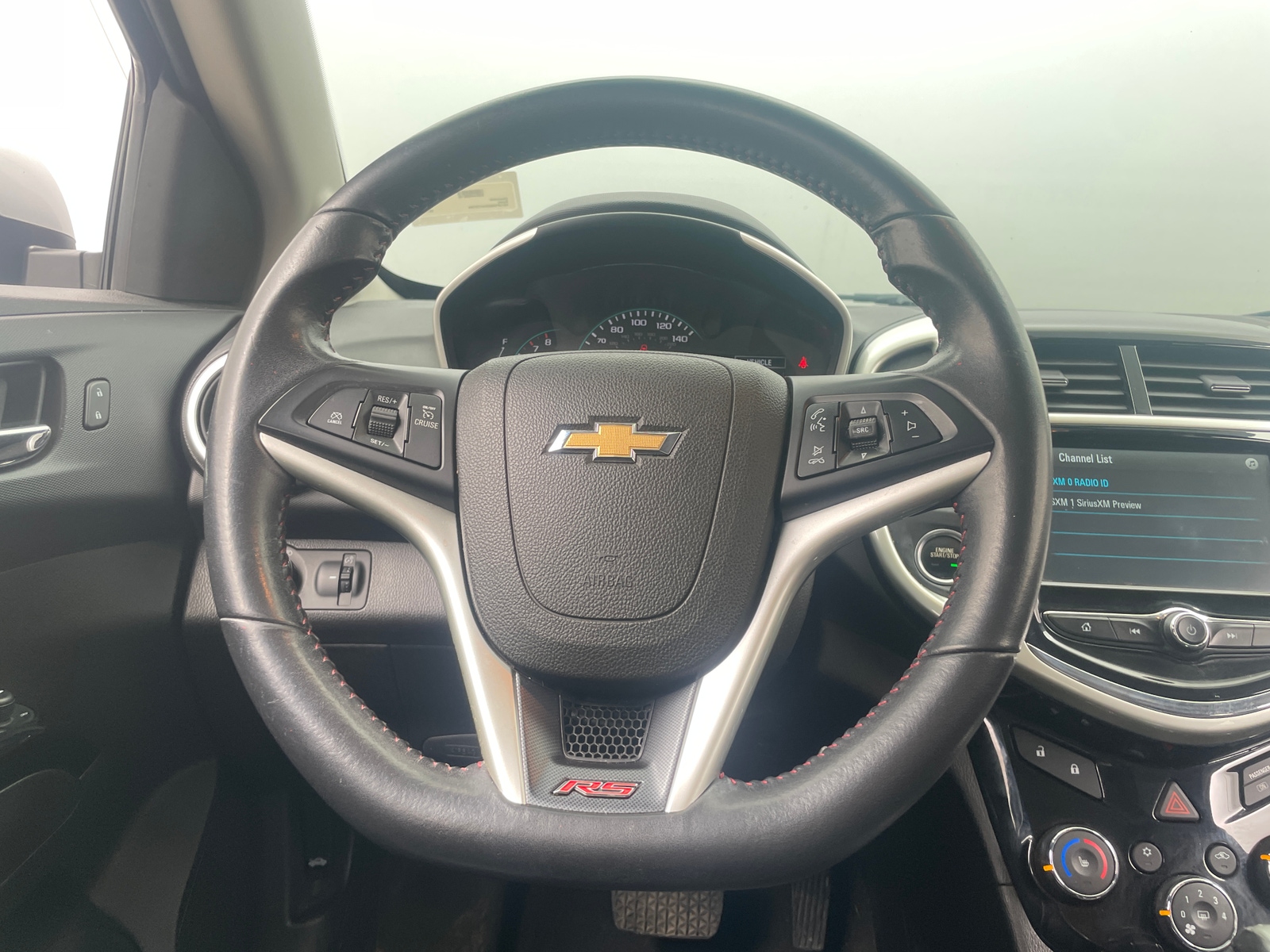 Thumbnail: 2017 Chevrolet Sonic - 4