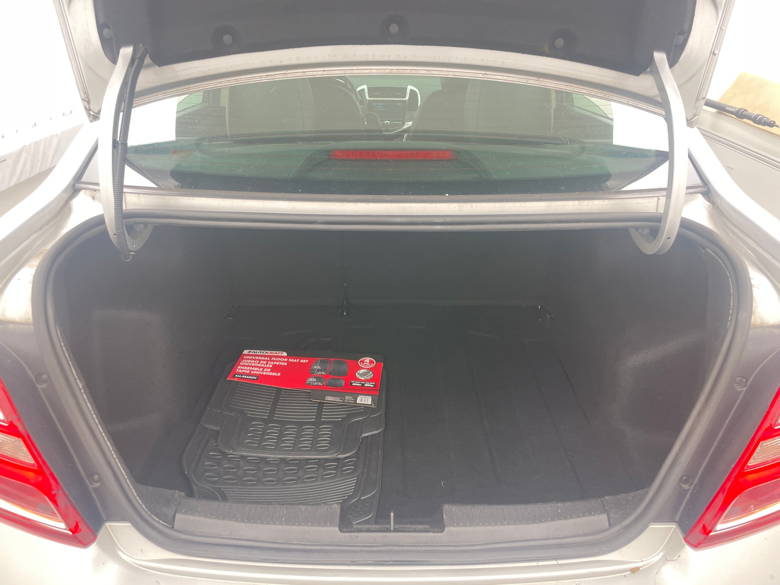 Thumbnail: 2017 Chevrolet Sonic - 6