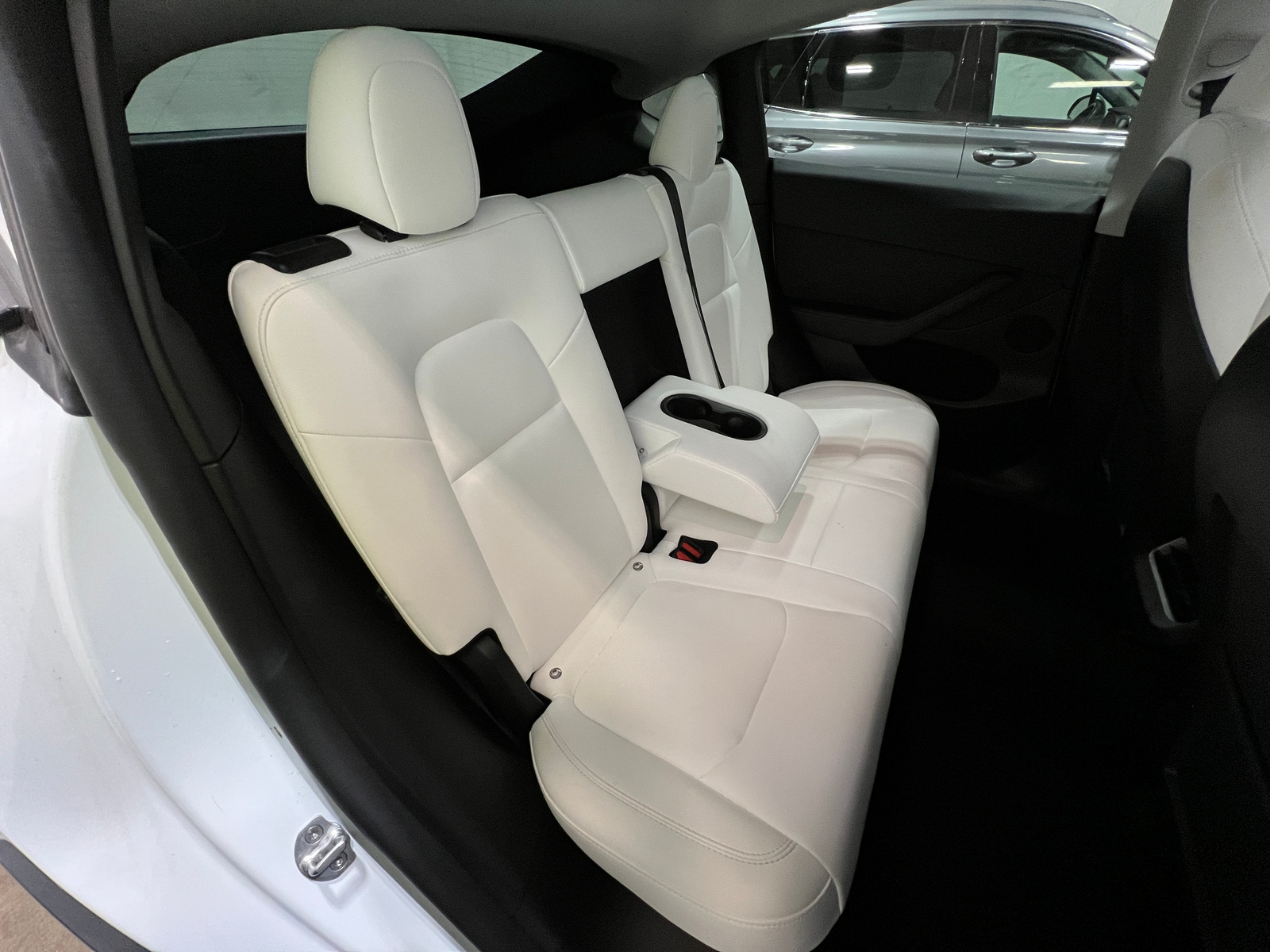 Thumbnail: 2022 Tesla Model Y - 5