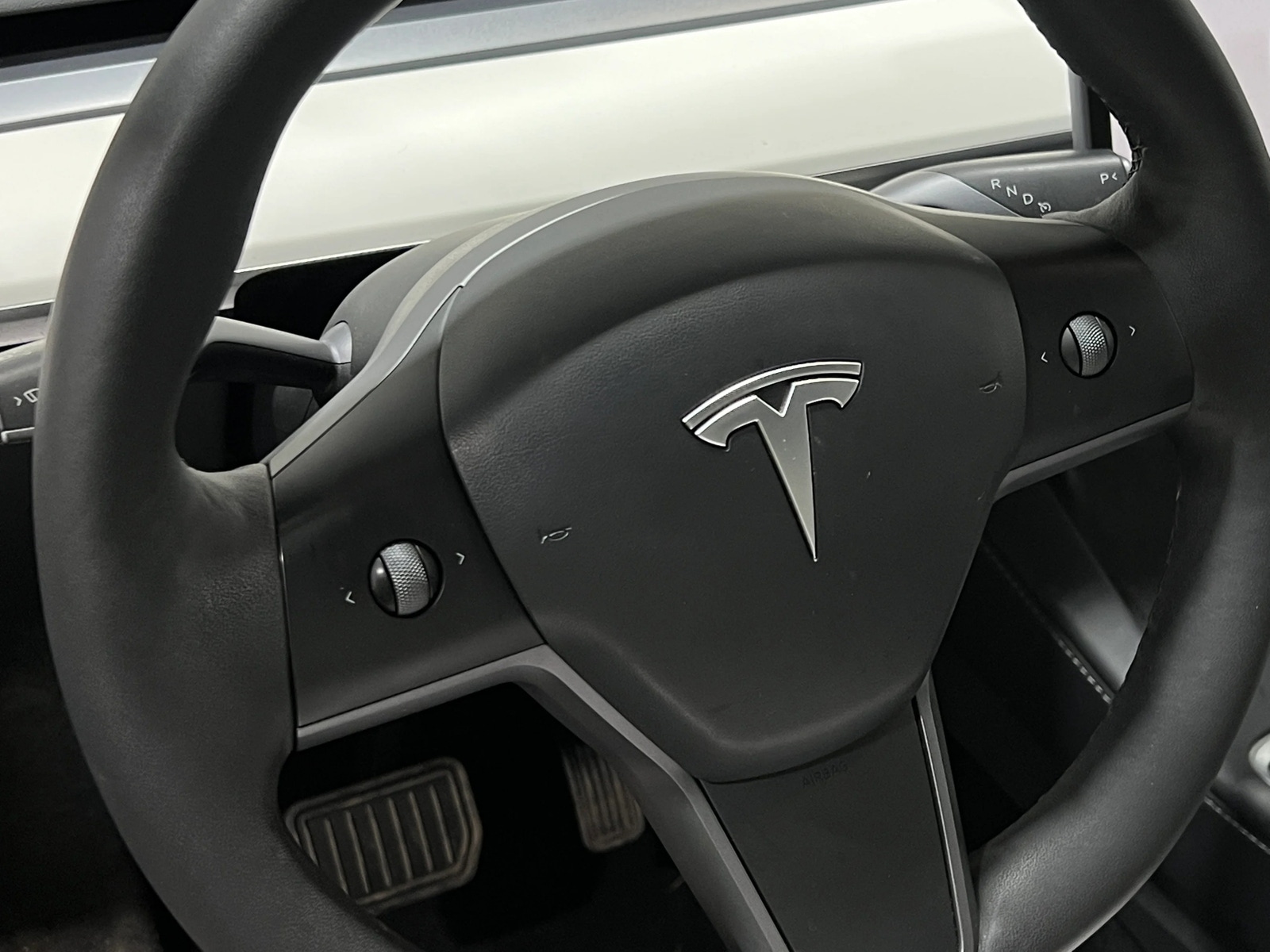 Thumbnail: 2022 Tesla Model Y - 4