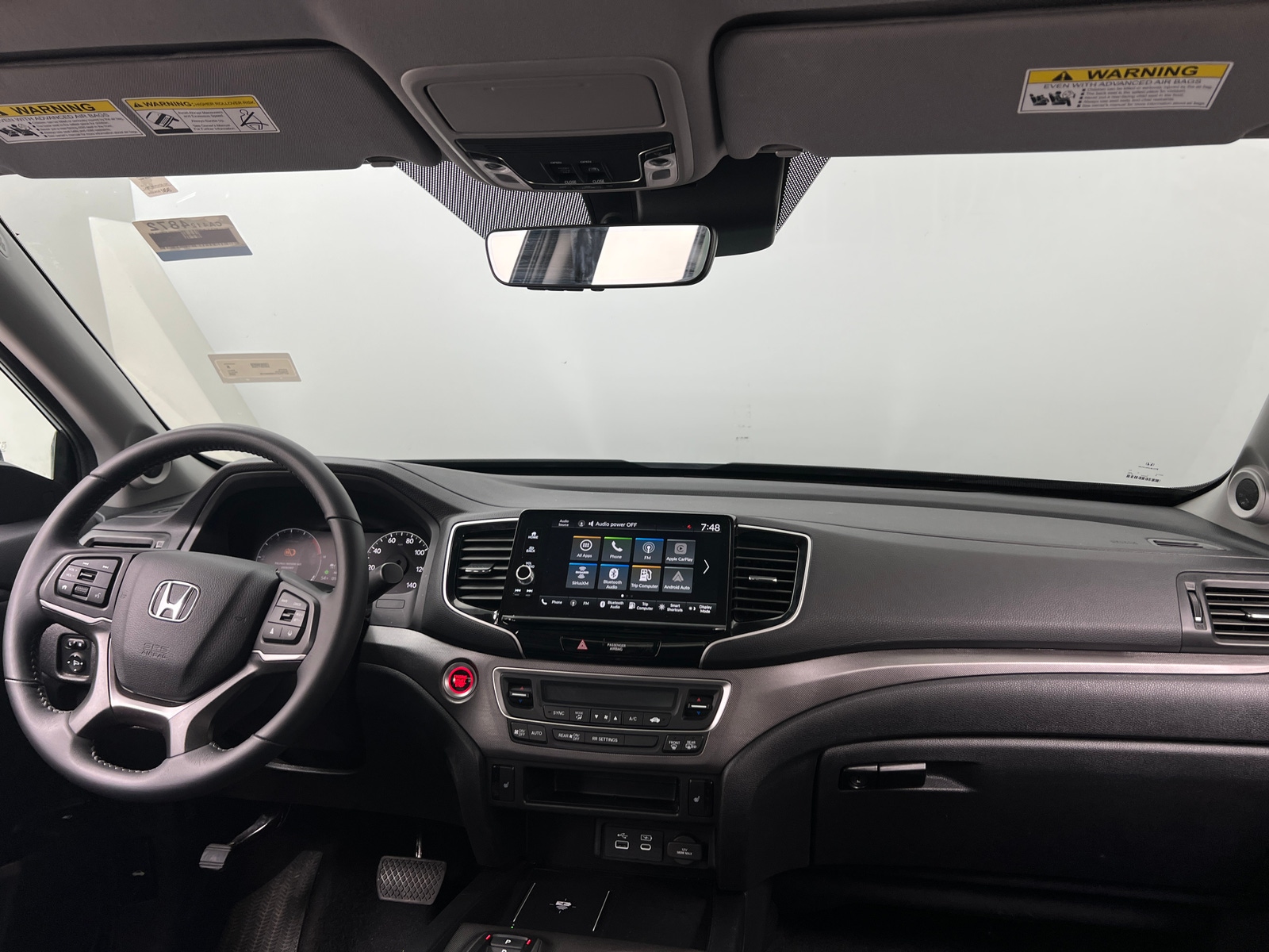 Thumbnail: 2025 Honda Ridgeline - 2