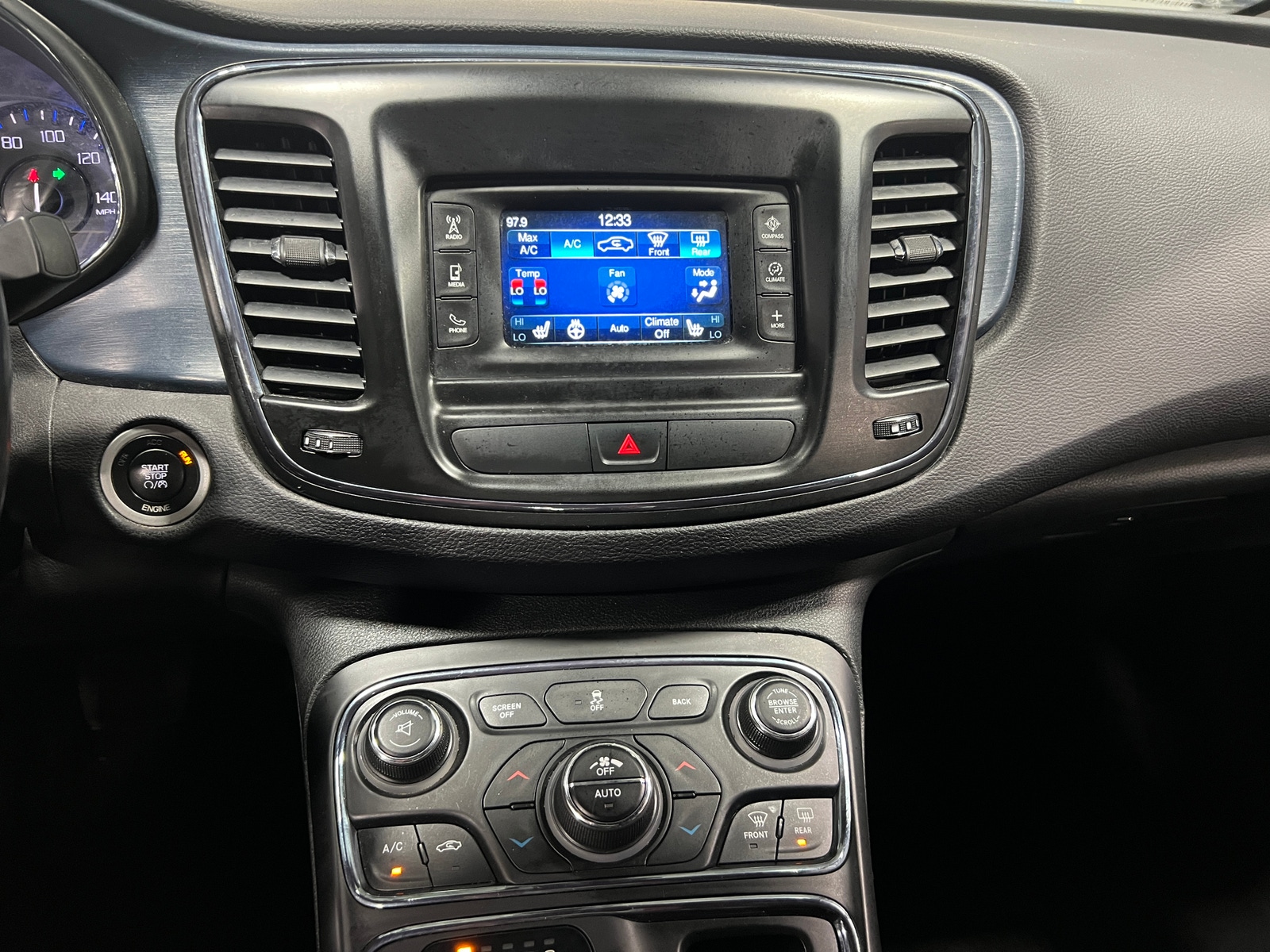 Thumbnail: 2015 Chrysler 200 - 3