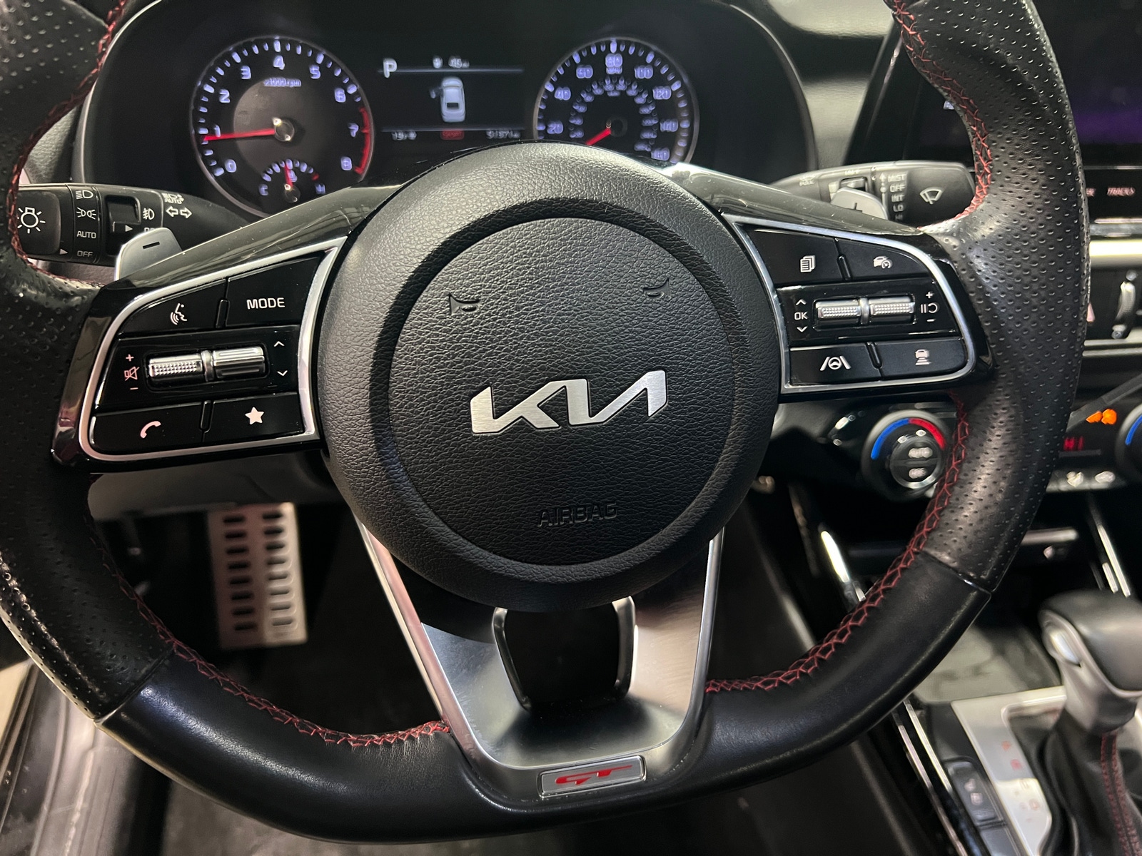 Thumbnail: 2022 Kia Forte - 4