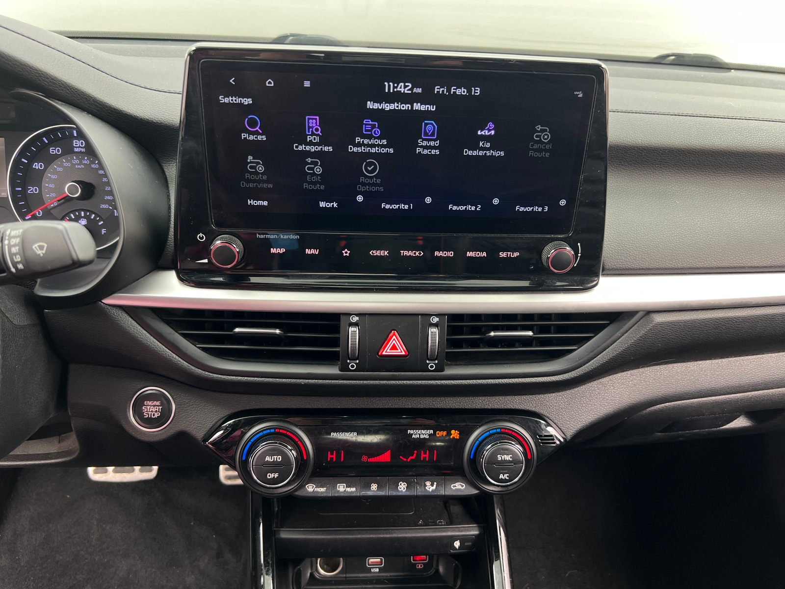 Thumbnail: 2022 Kia Forte - 3