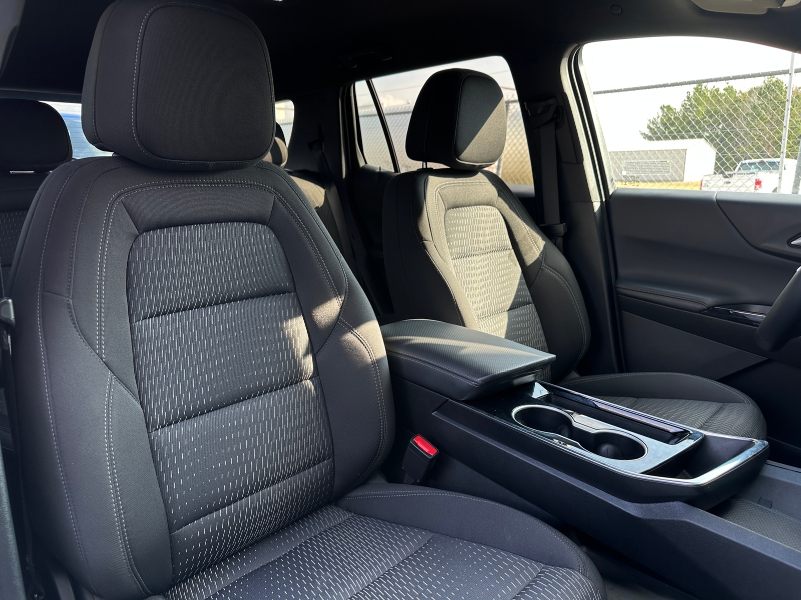 Thumbnail: 2025 Chevrolet Equinox - 2