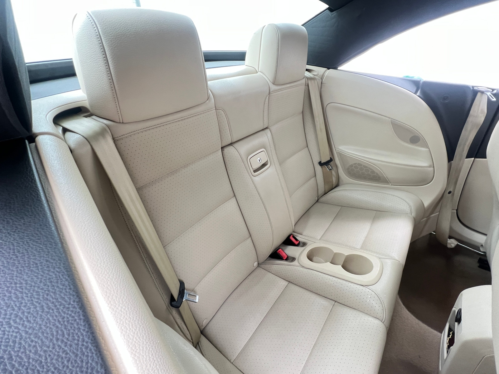 Thumbnail: 2013 Volkswagen Eos - 5