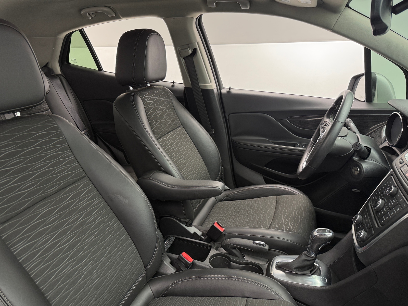 Thumbnail: 2016 Buick Encore - 2