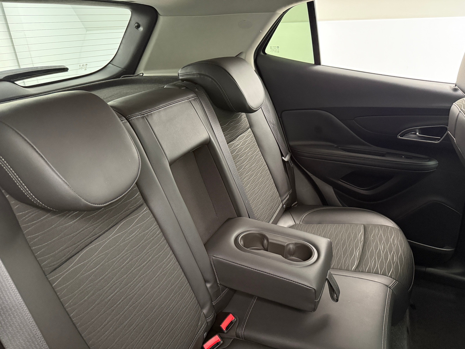 Thumbnail: 2016 Buick Encore - 6