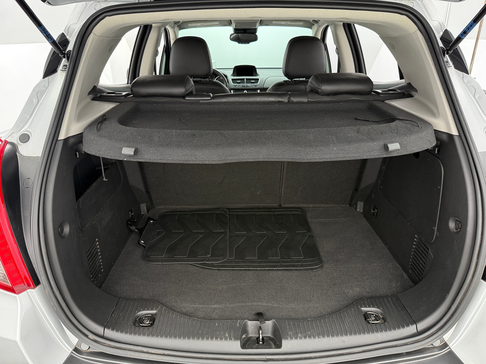 Thumbnail: 2016 Buick Encore - 7