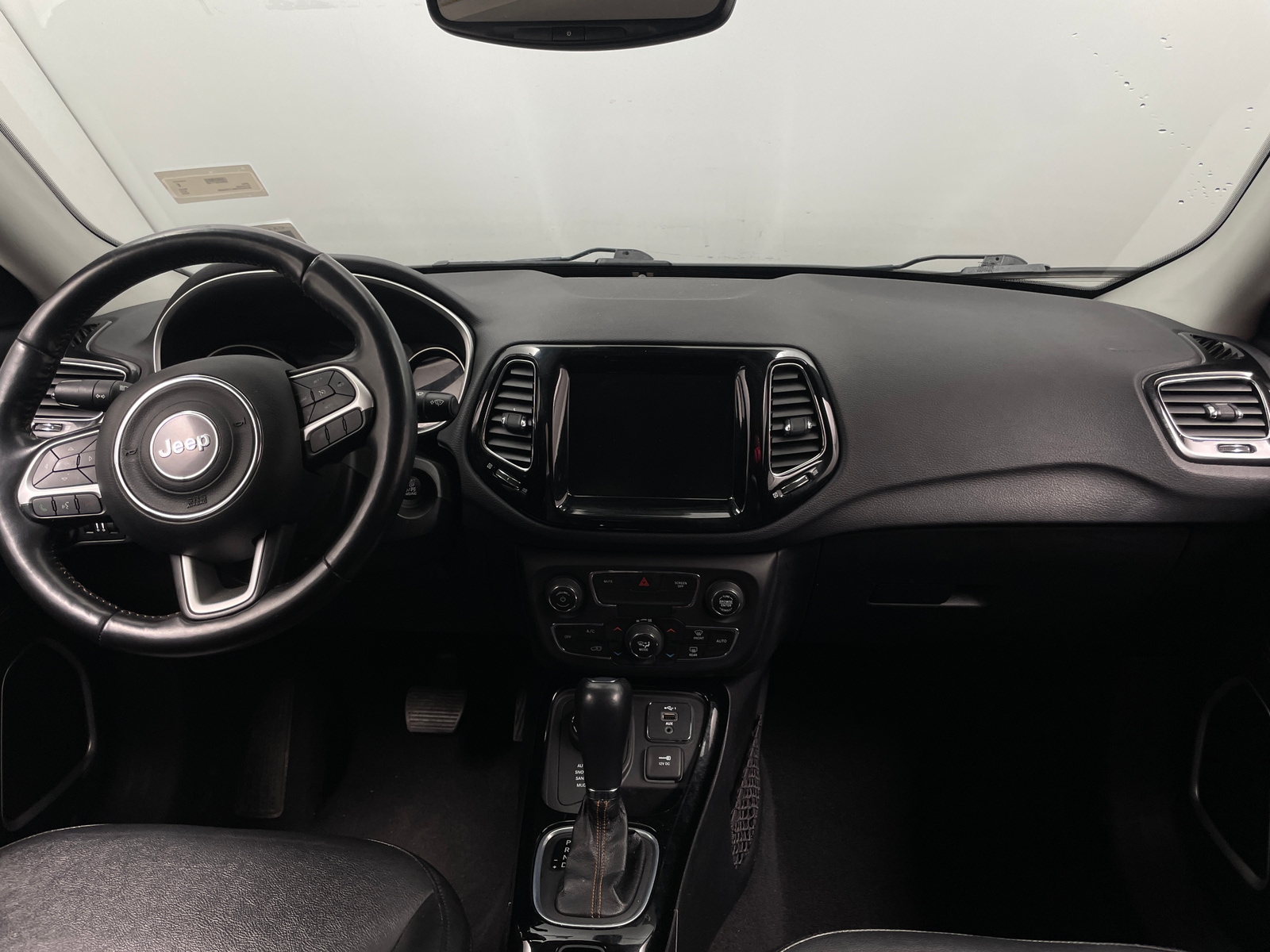 Thumbnail: 2020 Jeep Compass - 2