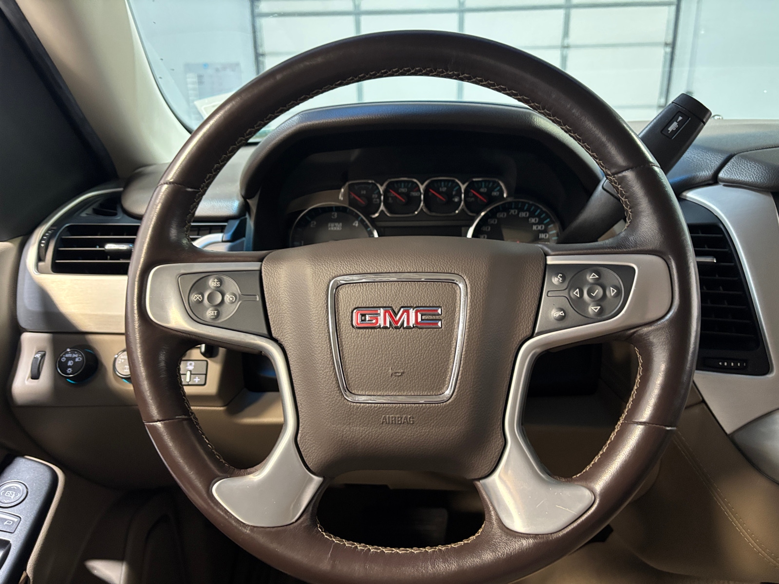 Thumbnail: 2019 GMC Yukon XL - 5