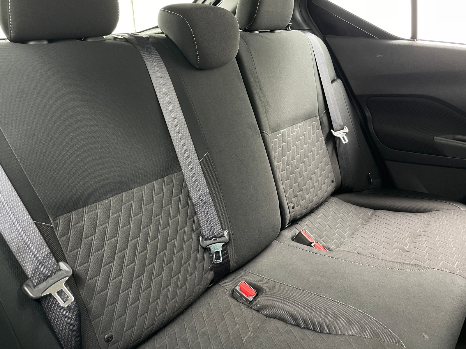 Thumbnail: 2021 Nissan Kicks - 6