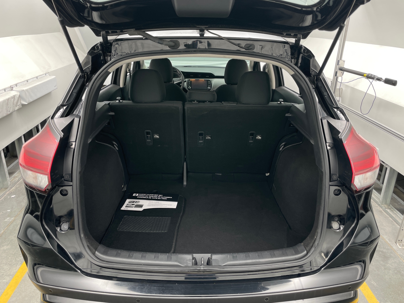 Thumbnail: 2021 Nissan Kicks - 7