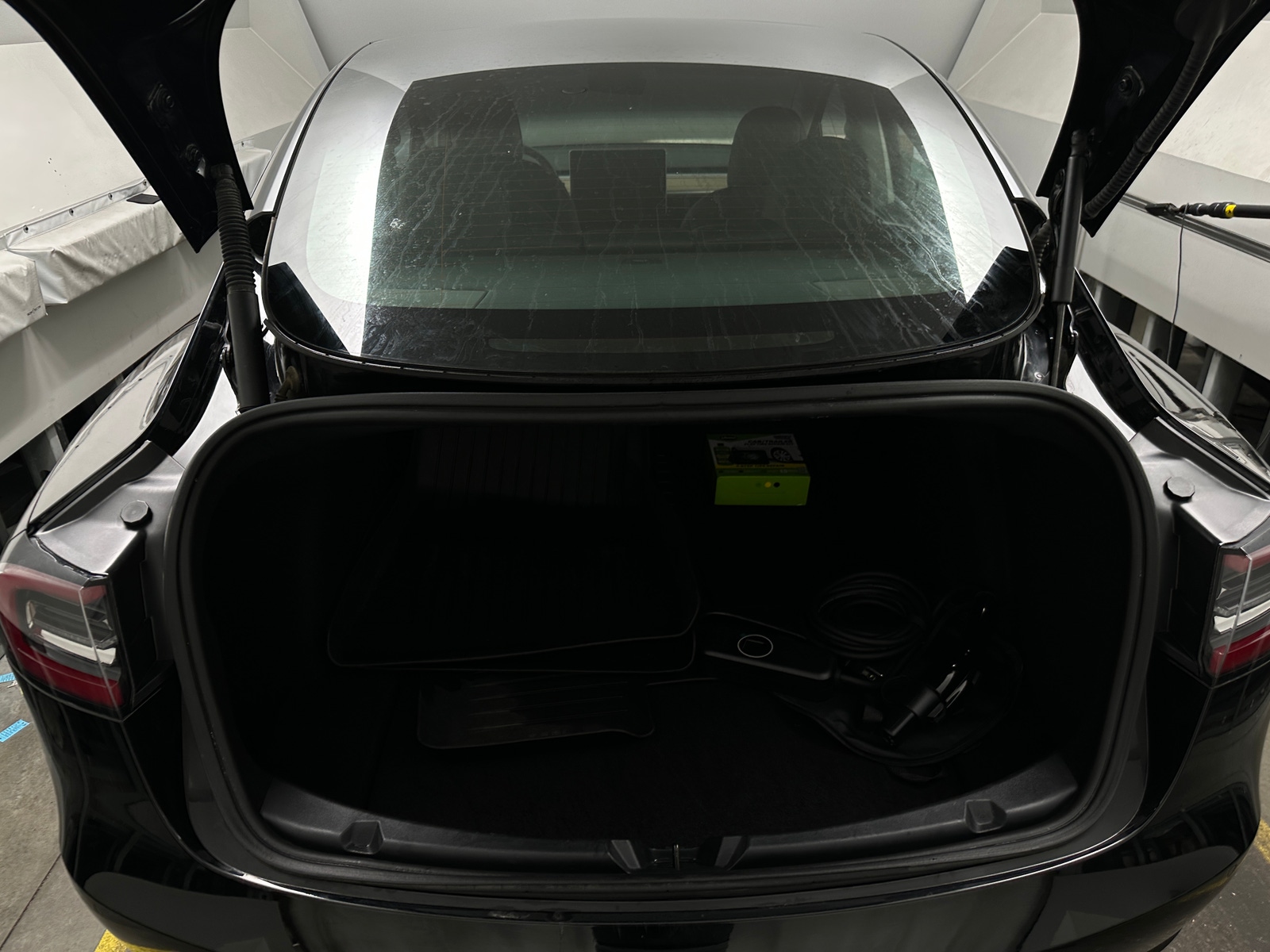 Thumbnail: 2022 Tesla Model 3 - 6