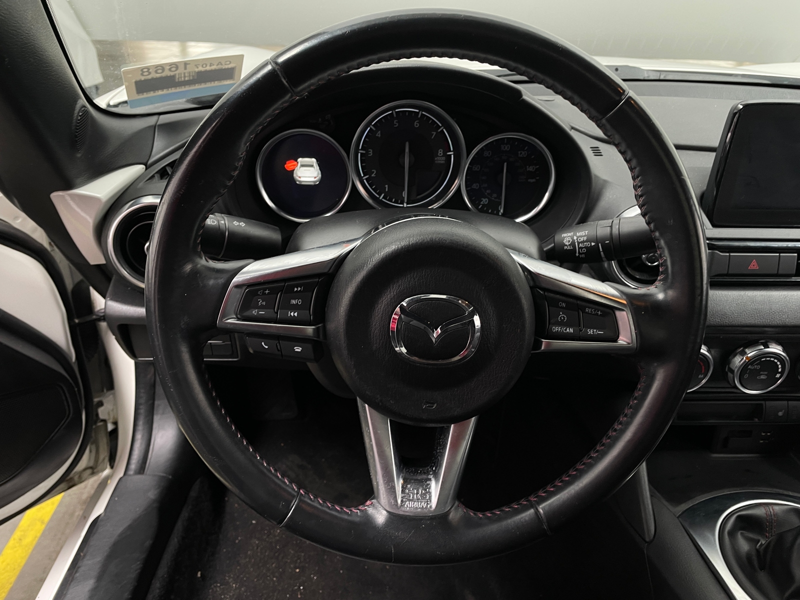 Thumbnail: 2019 Mazda MX-5 Miata - 4