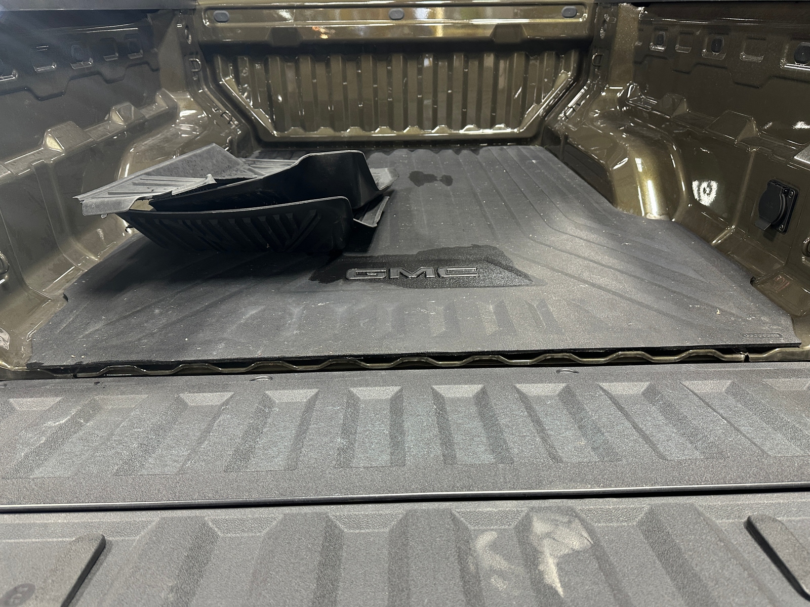 Thumbnail: 2025 GMC Canyon - 7