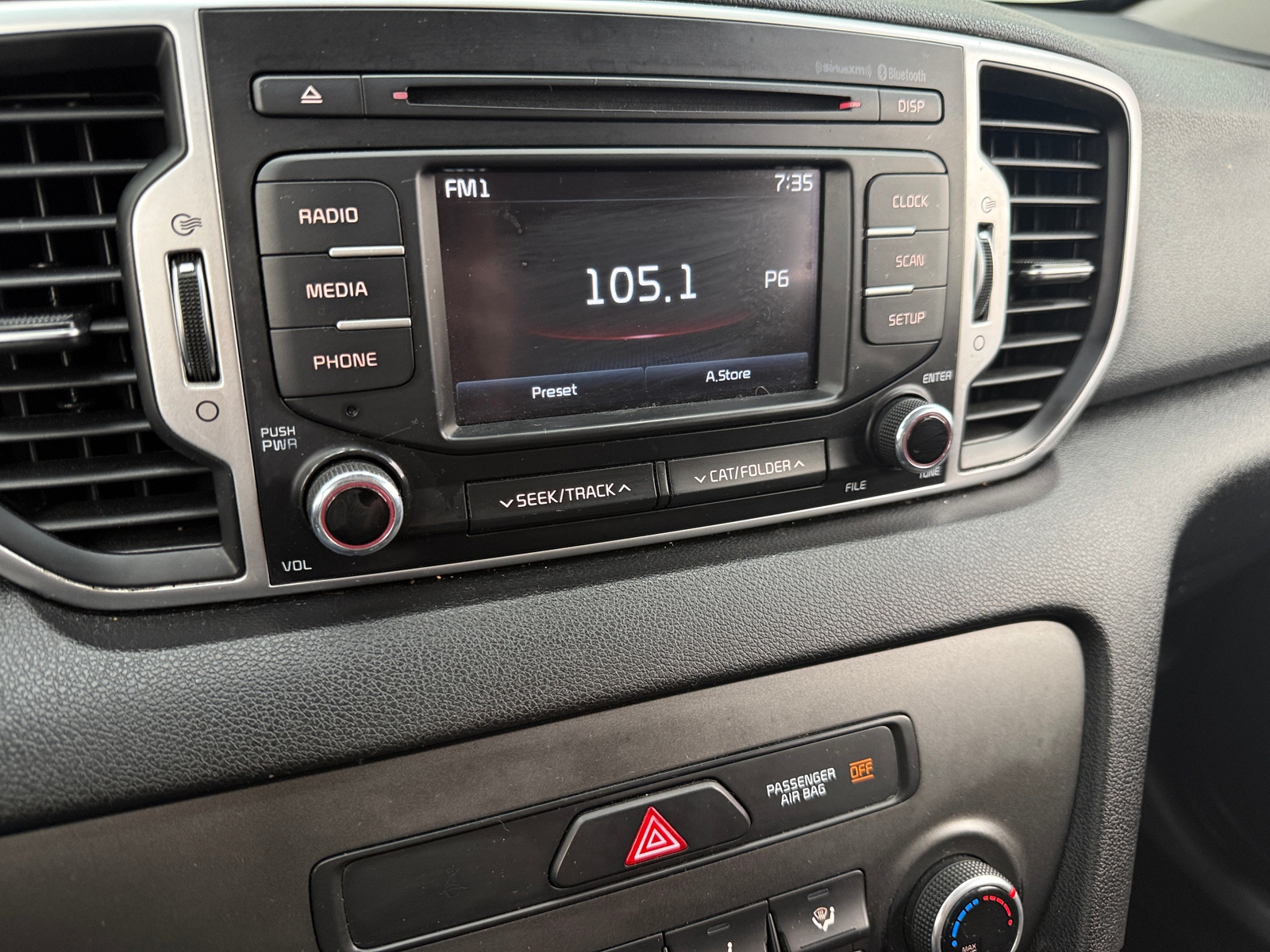 Thumbnail: 2019 Kia Sportage - 4