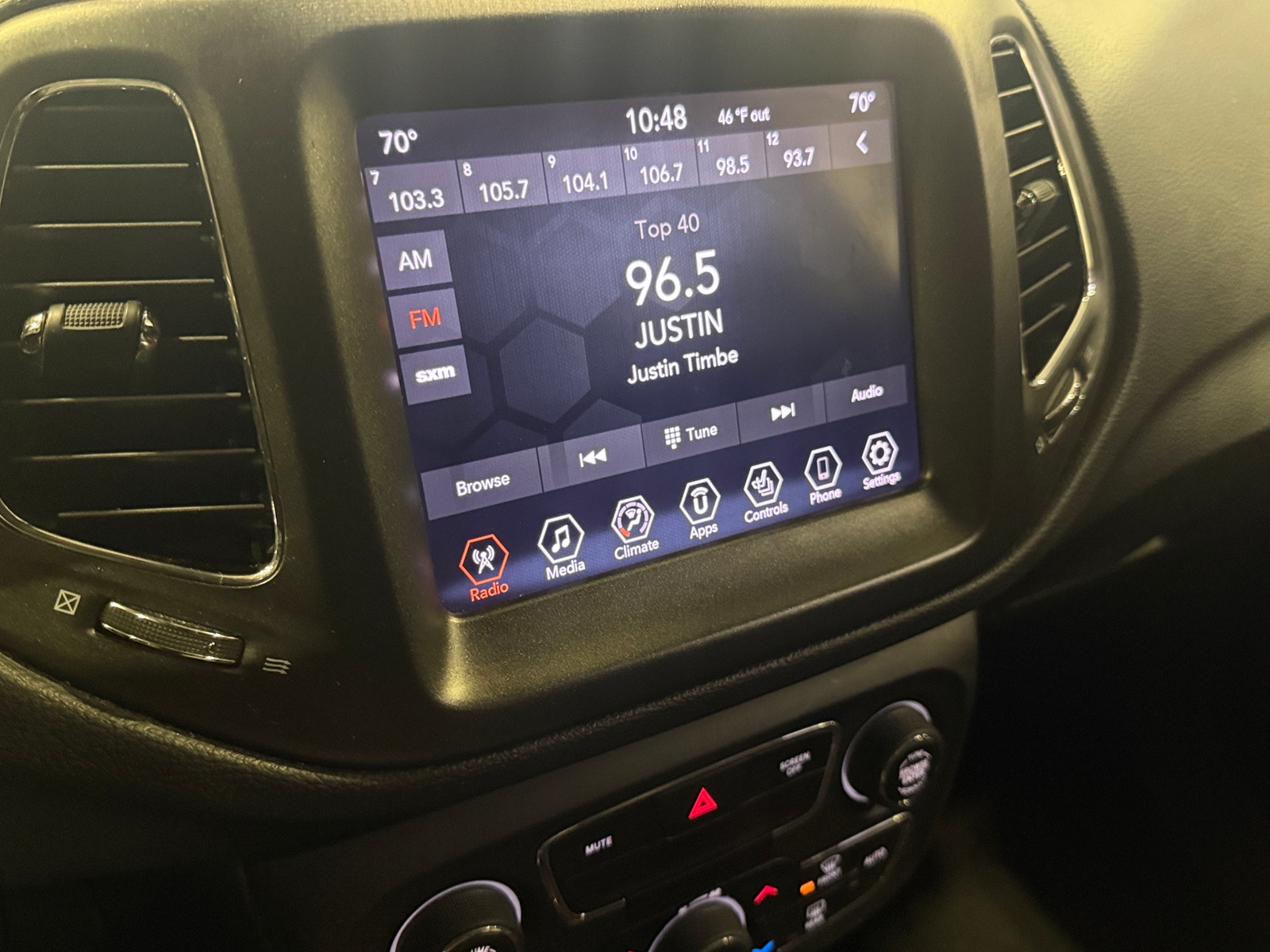 Thumbnail: 2020 Jeep Compass - 3