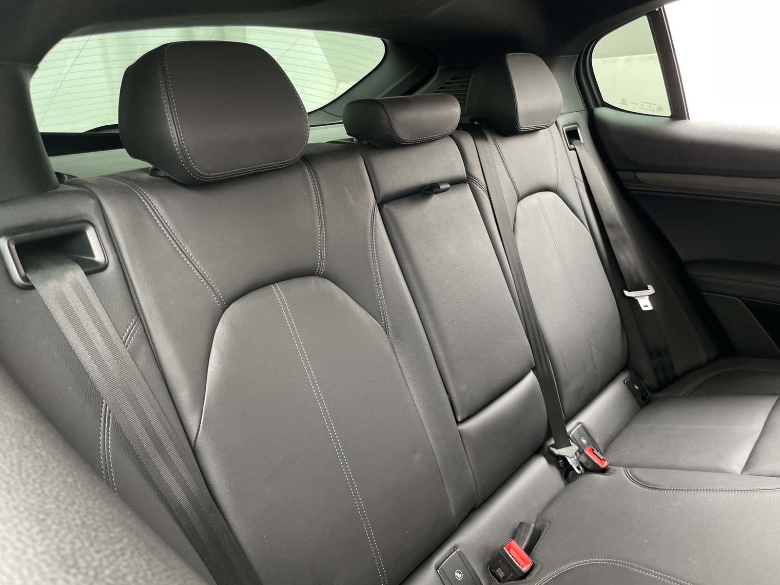 Thumbnail: 2022 Alfa Romeo Stelvio - 5