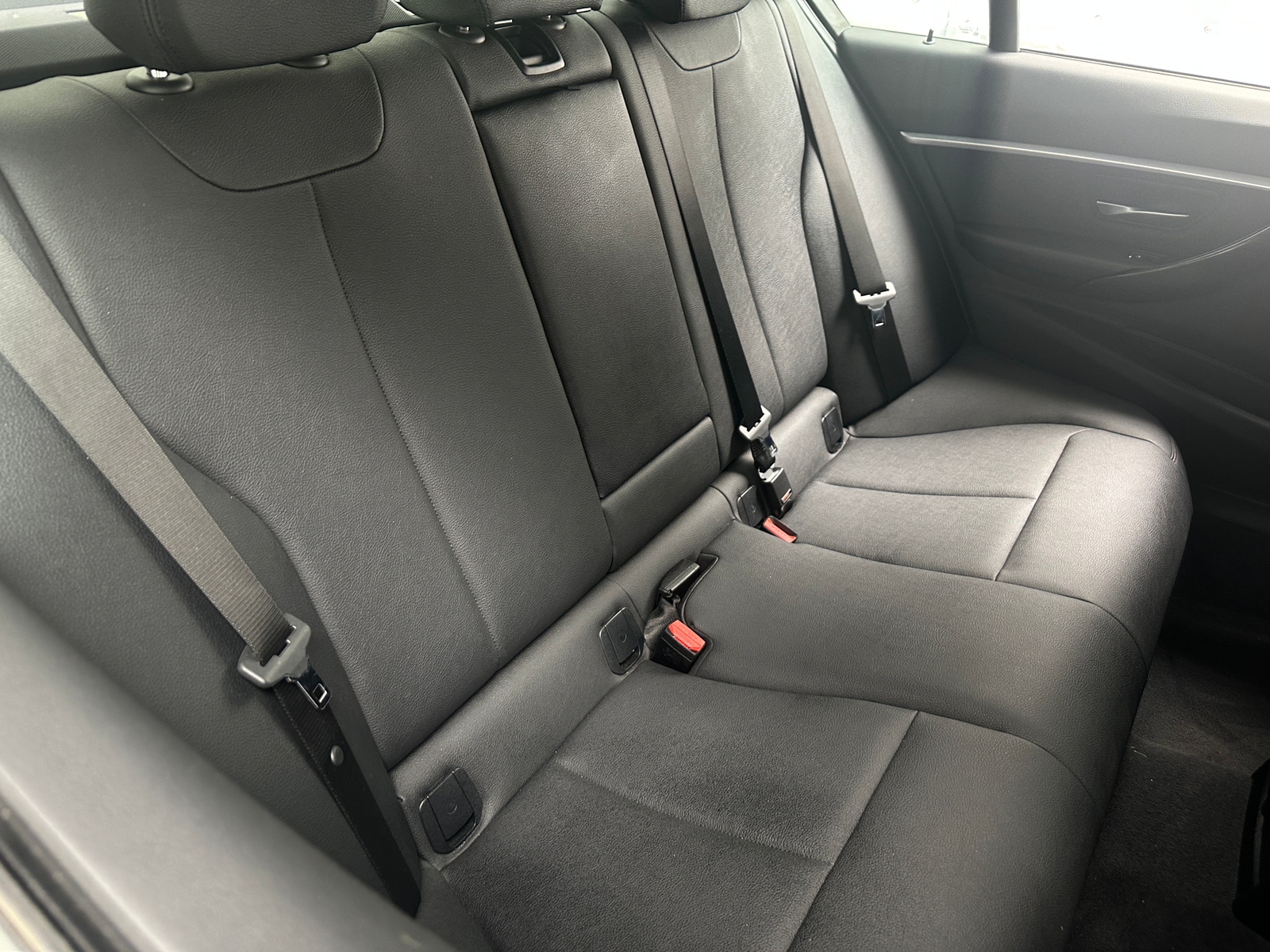 Thumbnail: 2018 BMW 3 Series - 5