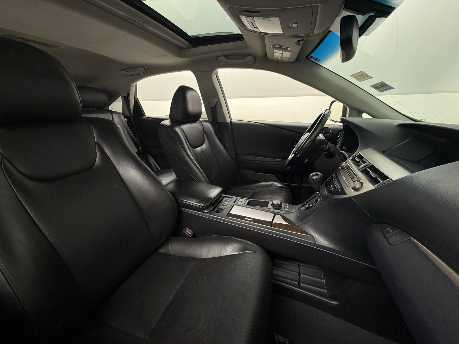 Thumbnail: 2015 Lexus RX - 2