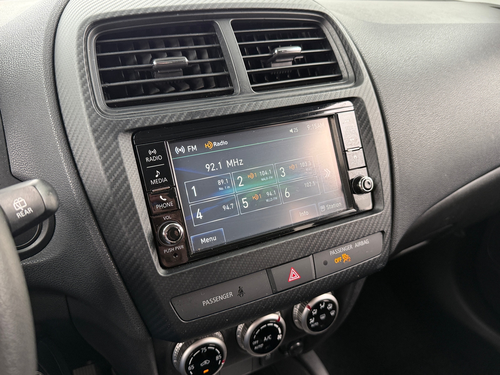 Thumbnail: 2022 Mitsubishi Outlander Sport - 4