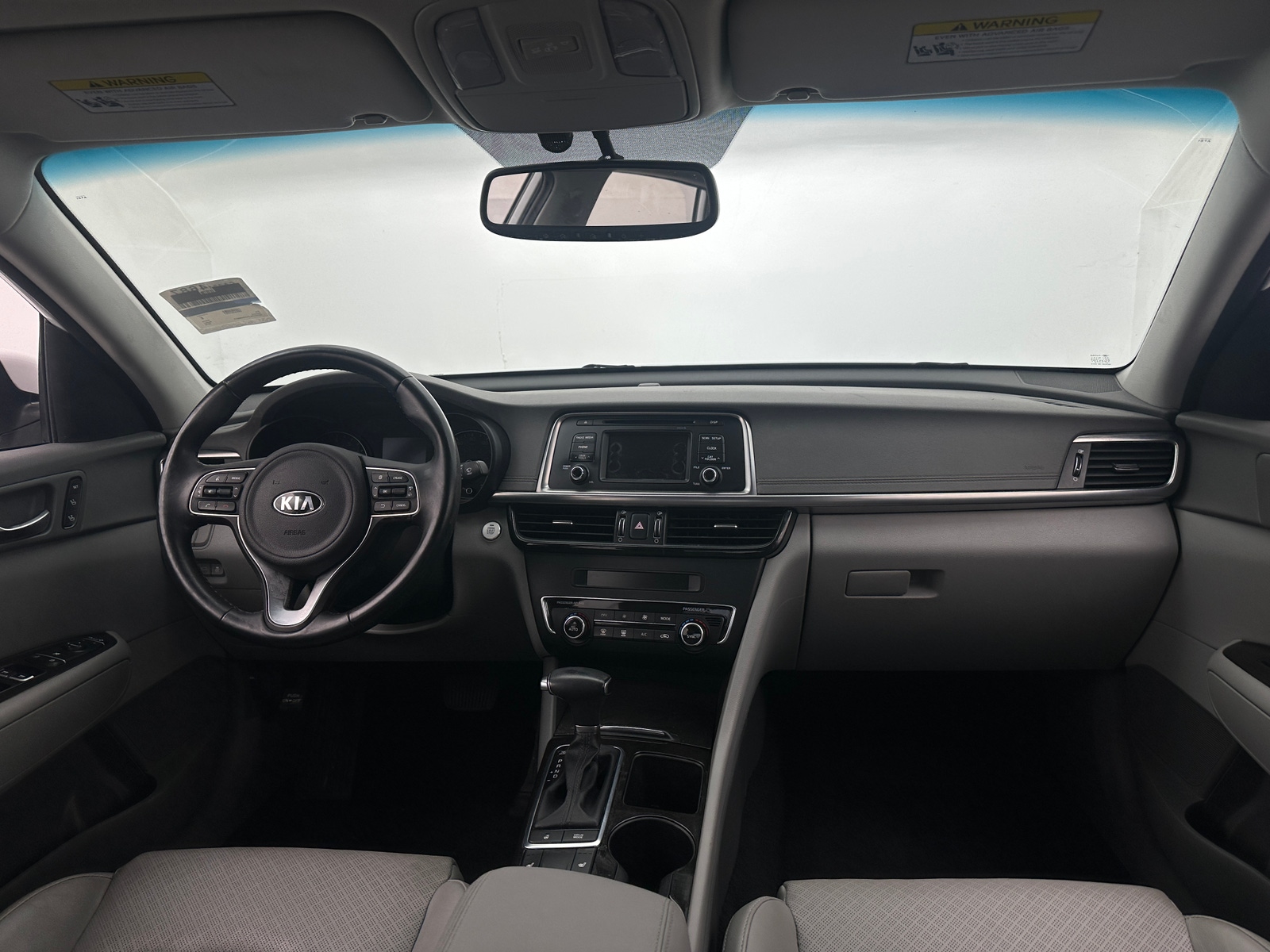 Thumbnail: 2016 Kia Optima - 3