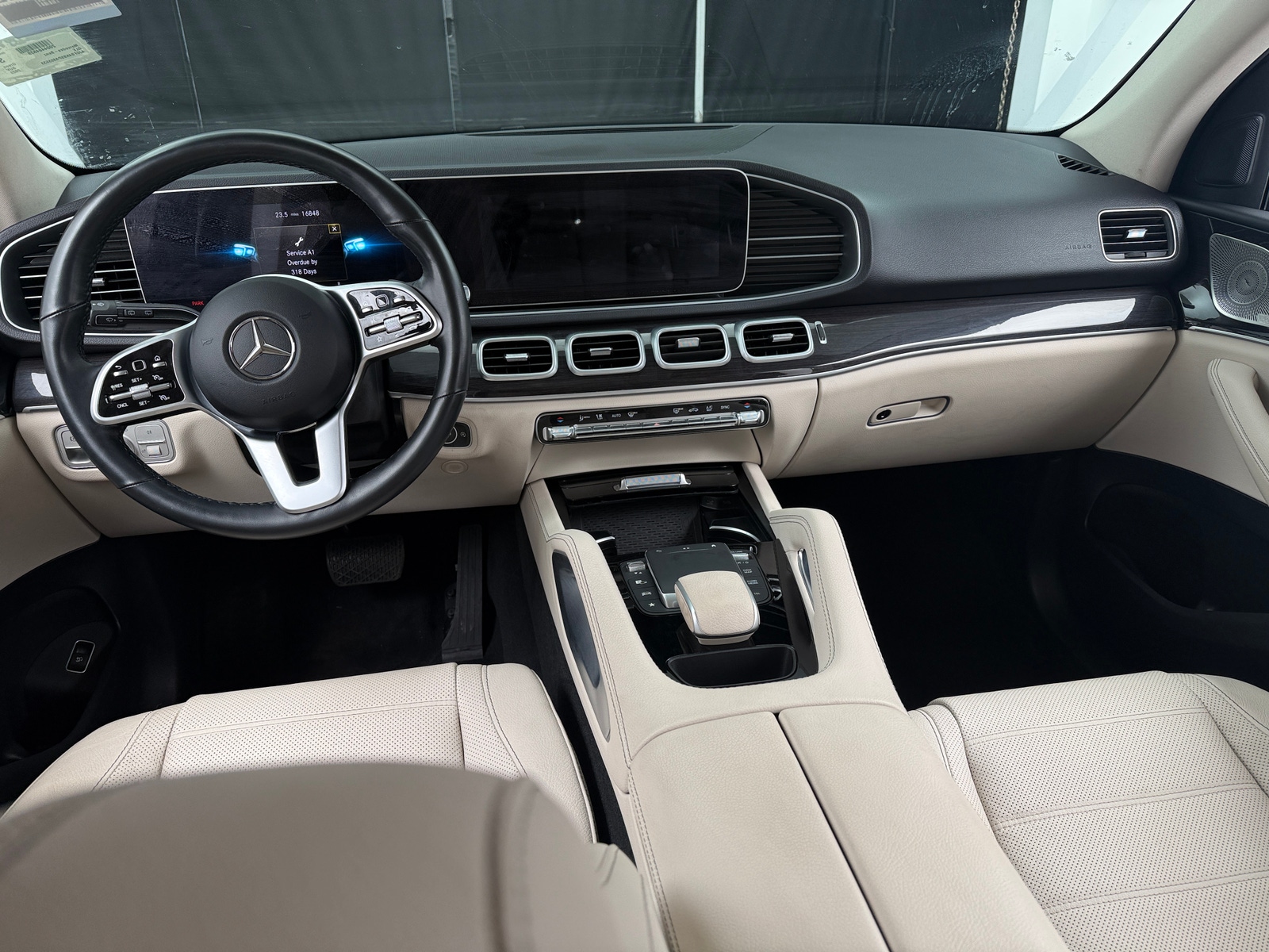 Thumbnail: 2023 Mercedes-Benz GLE - 2