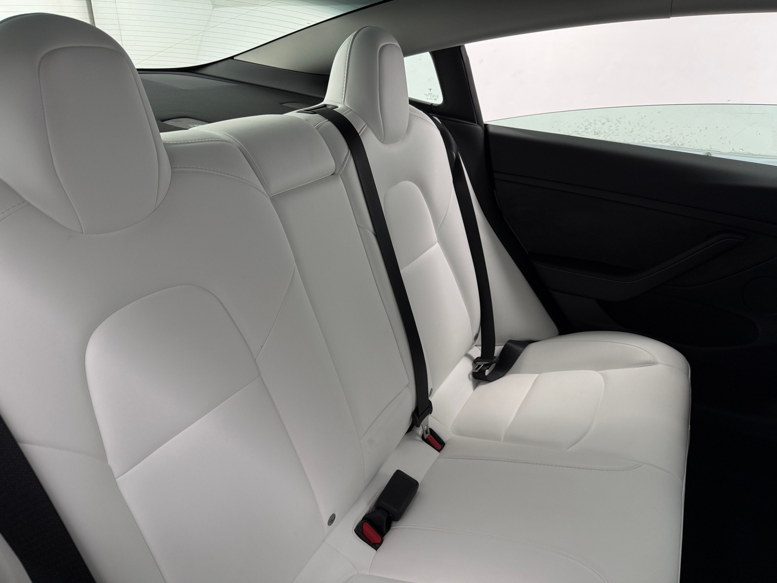 Thumbnail: 2022 Tesla Model 3 - 5