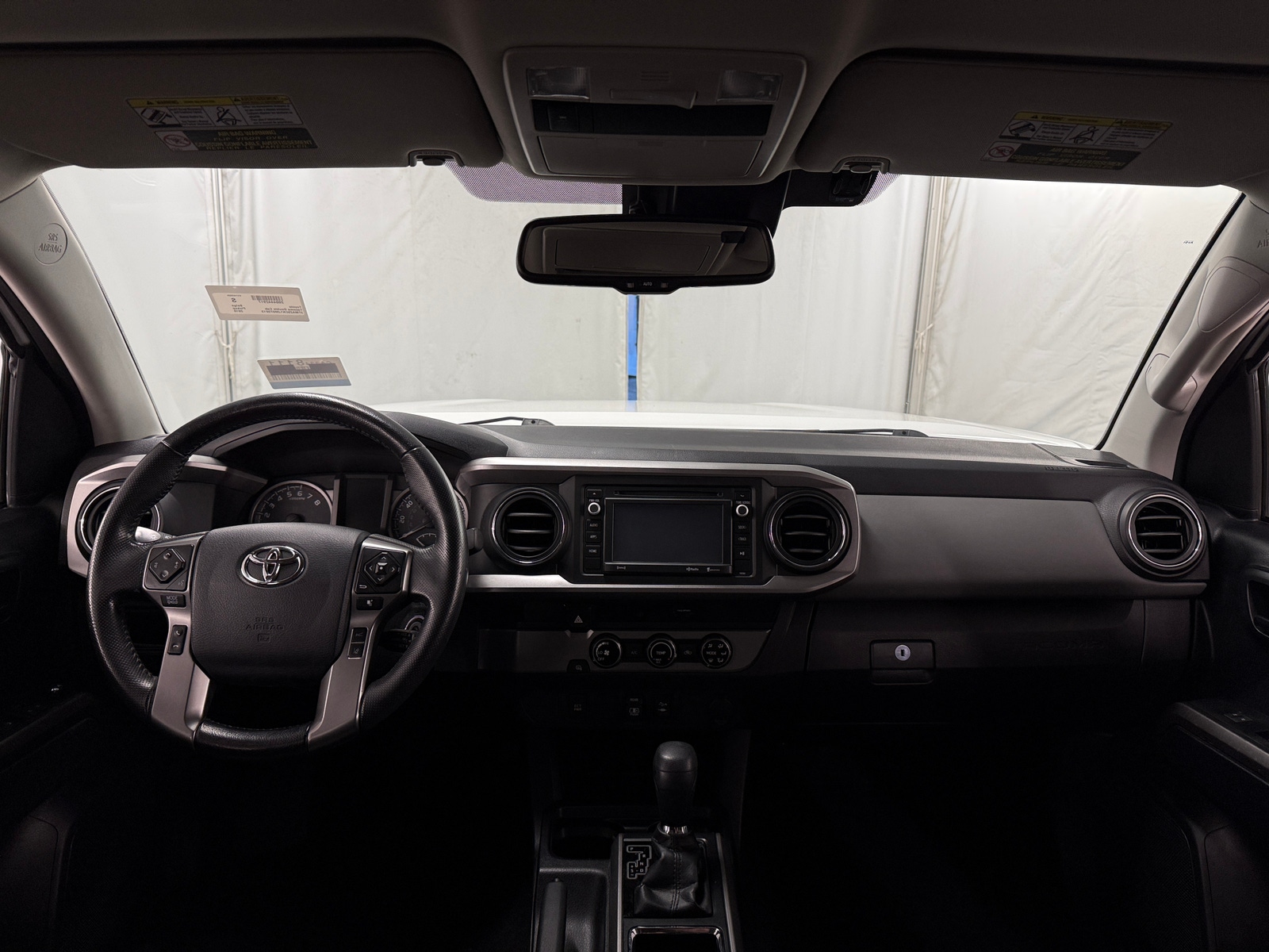 Thumbnail: 2018 Toyota Tacoma - 3