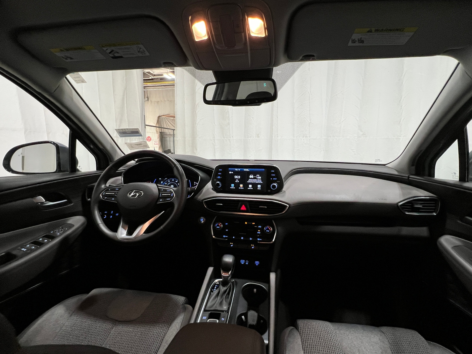 Thumbnail: 2019 Hyundai Santa Fe - 3