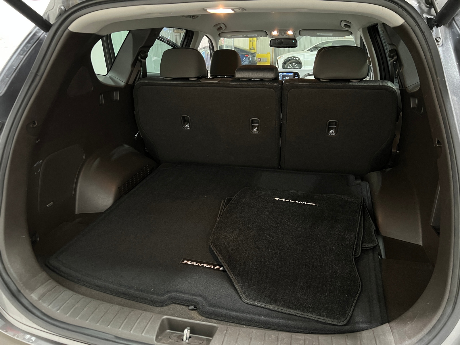 Thumbnail: 2019 Hyundai Santa Fe - 7