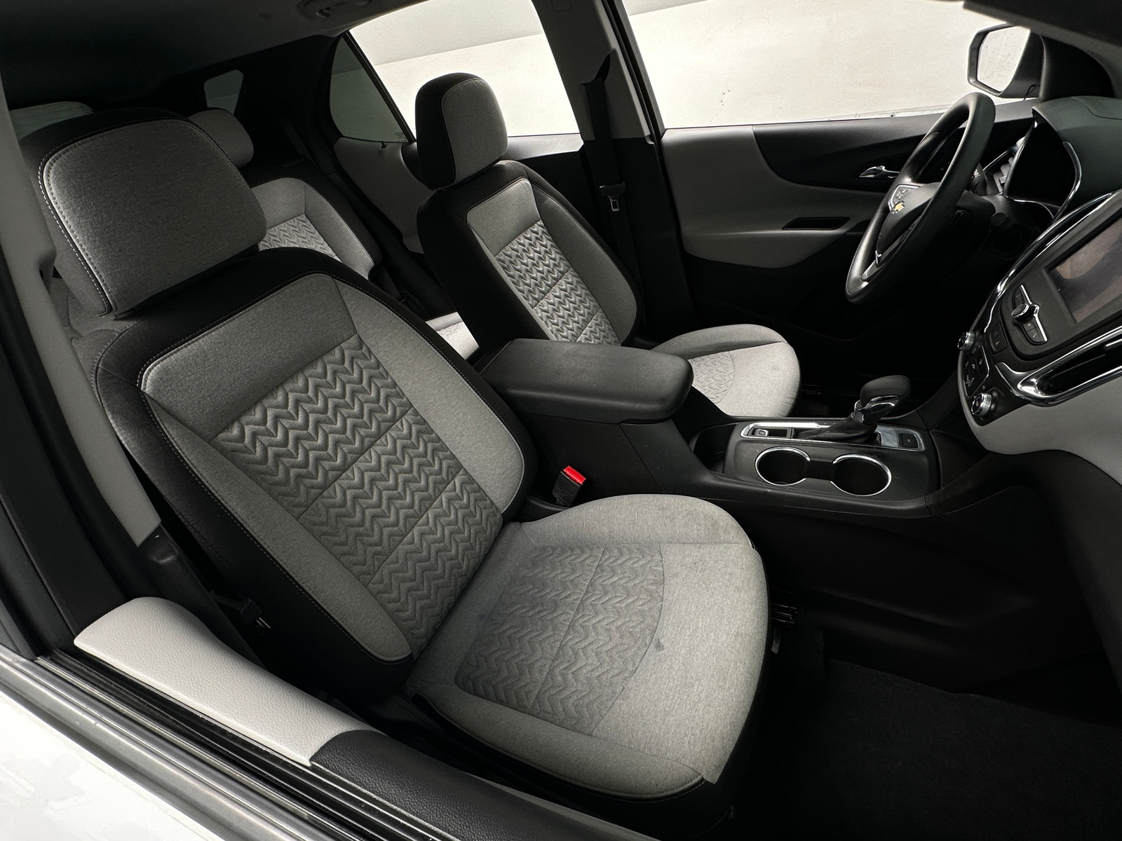 Thumbnail: 2024 Chevrolet Equinox - 2