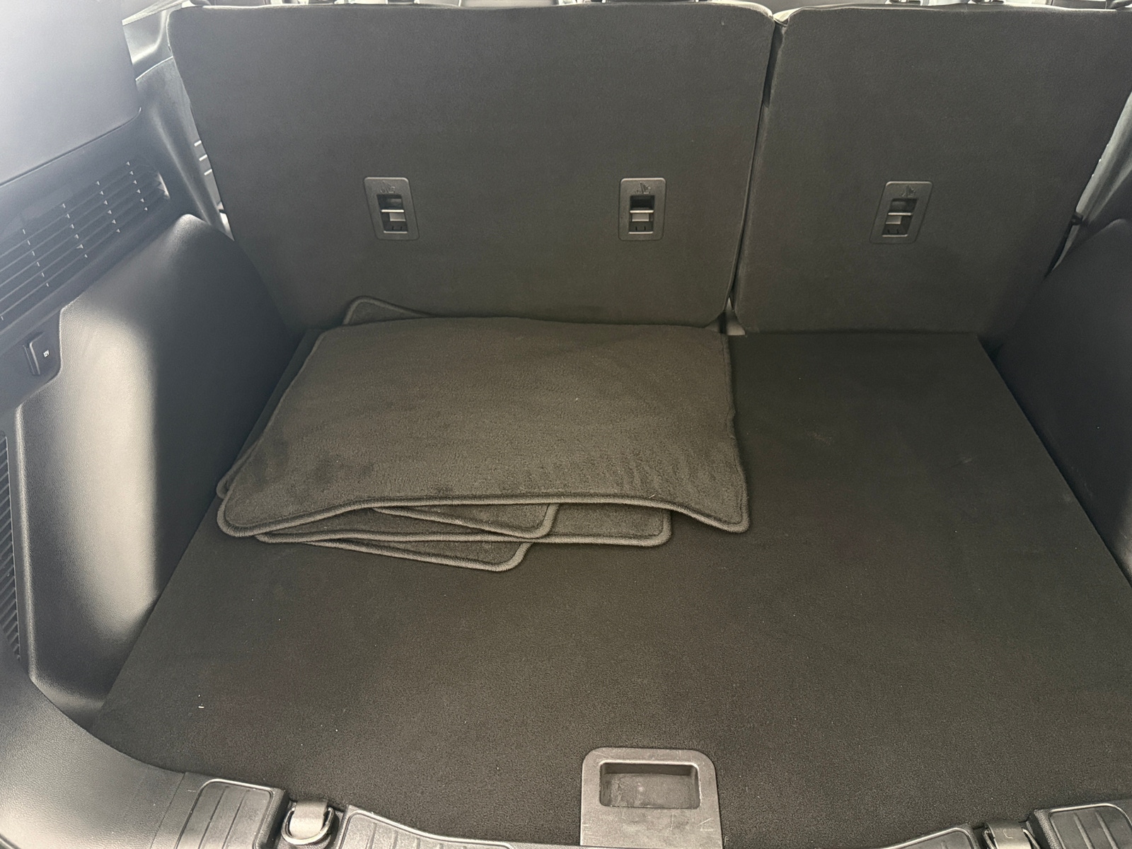 Thumbnail: 2022 Ford Escape - 6