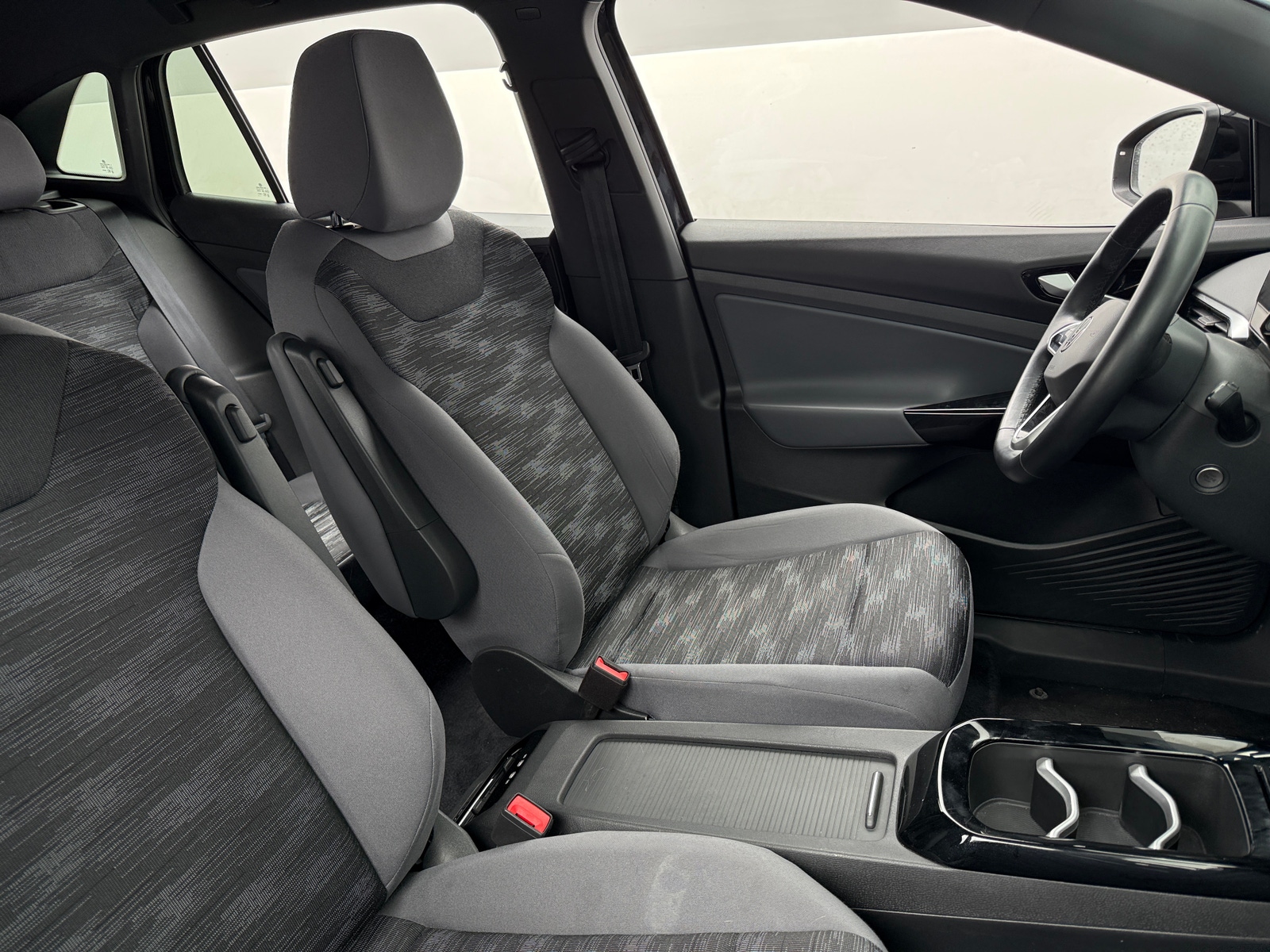 Thumbnail: 2022 Volkswagen ID.4 - 2