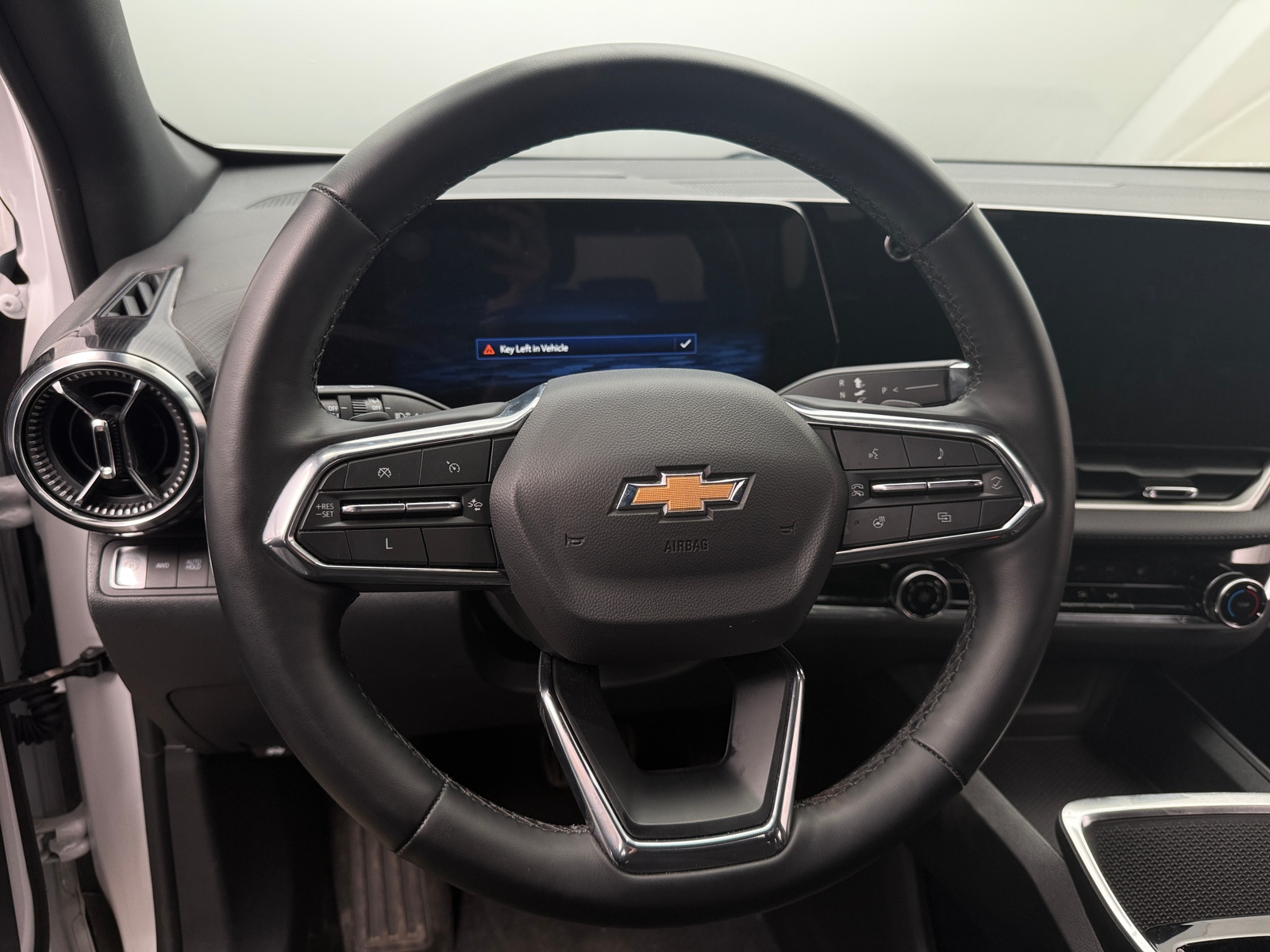 Thumbnail: 2025 Chevrolet Equinox - 5