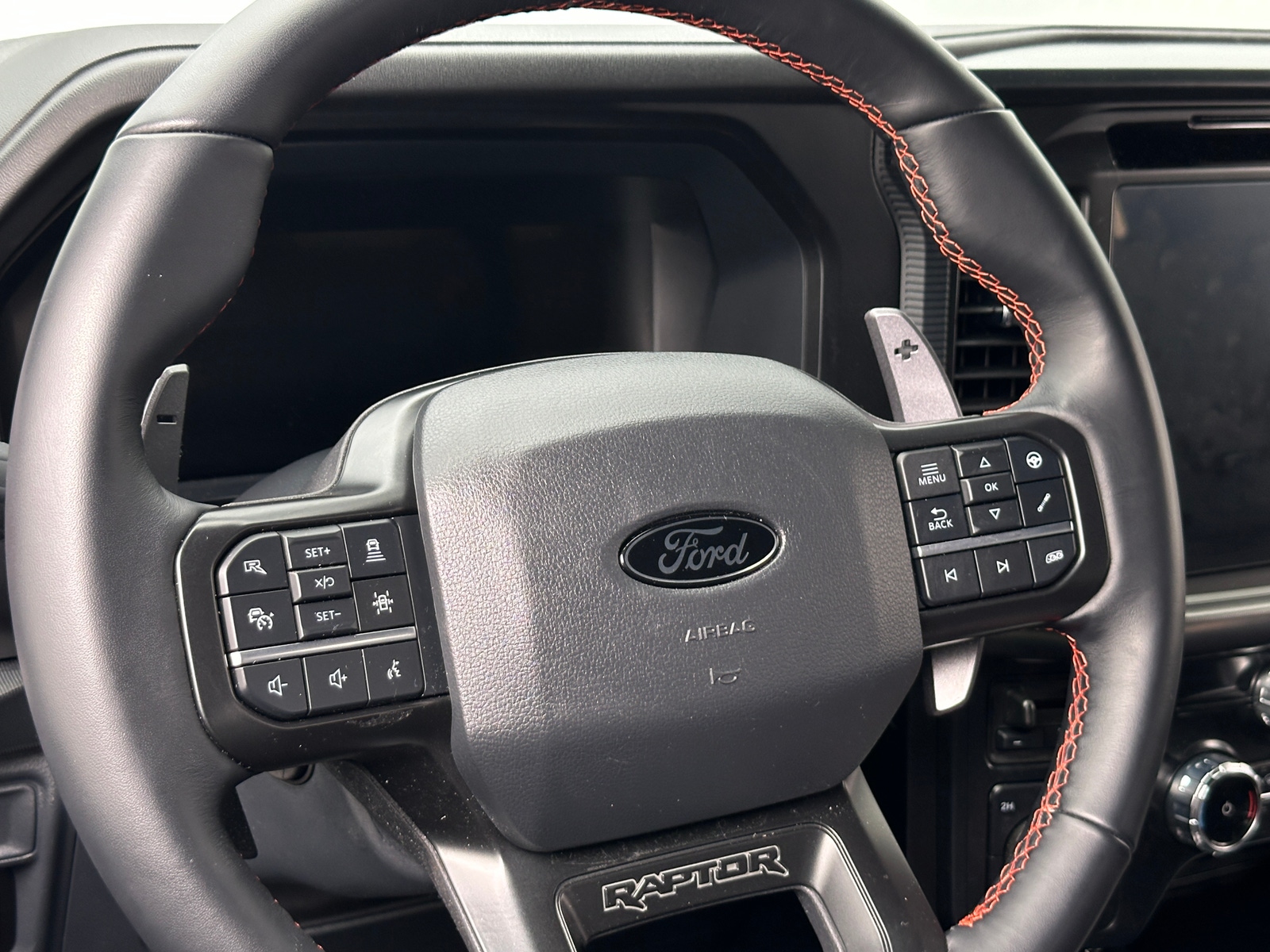 Thumbnail: 2025 Ford Econoline - 4