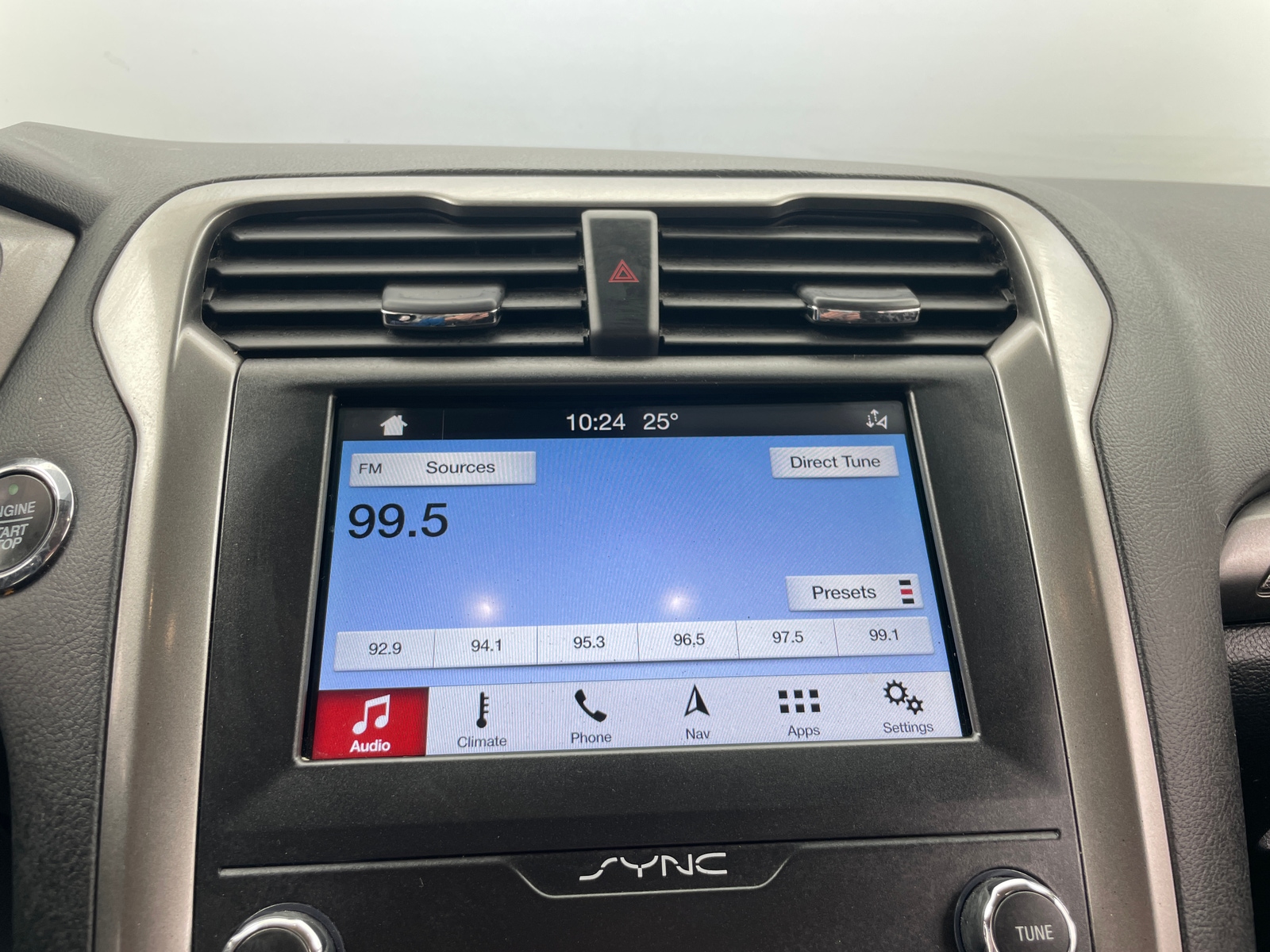 Thumbnail: 2019 Ford Fusion - 4