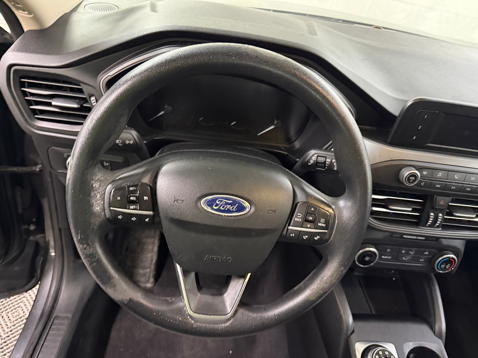 Thumbnail: 2020 Ford Escape - 5