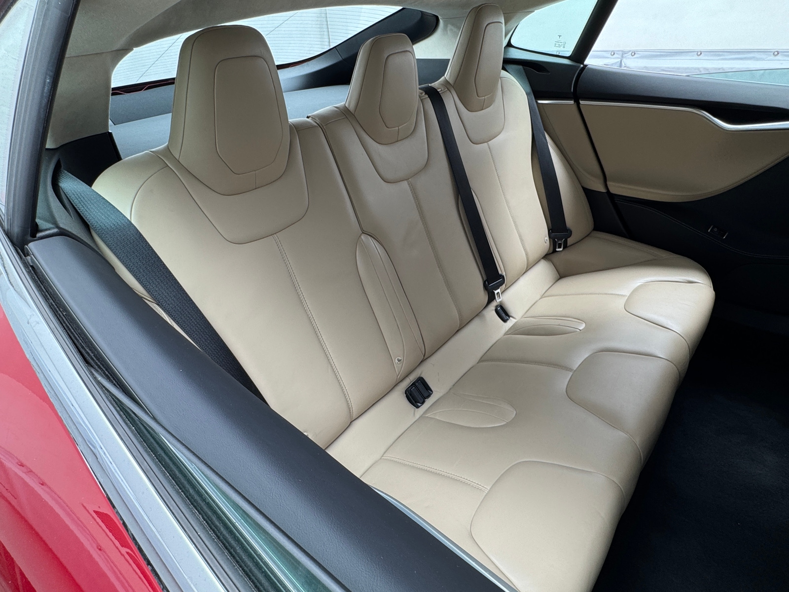 Thumbnail: 2016 Tesla Model S - 5