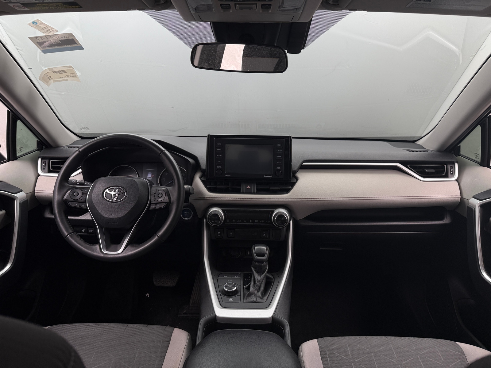 Thumbnail: 2020 Toyota RAV4 - 3