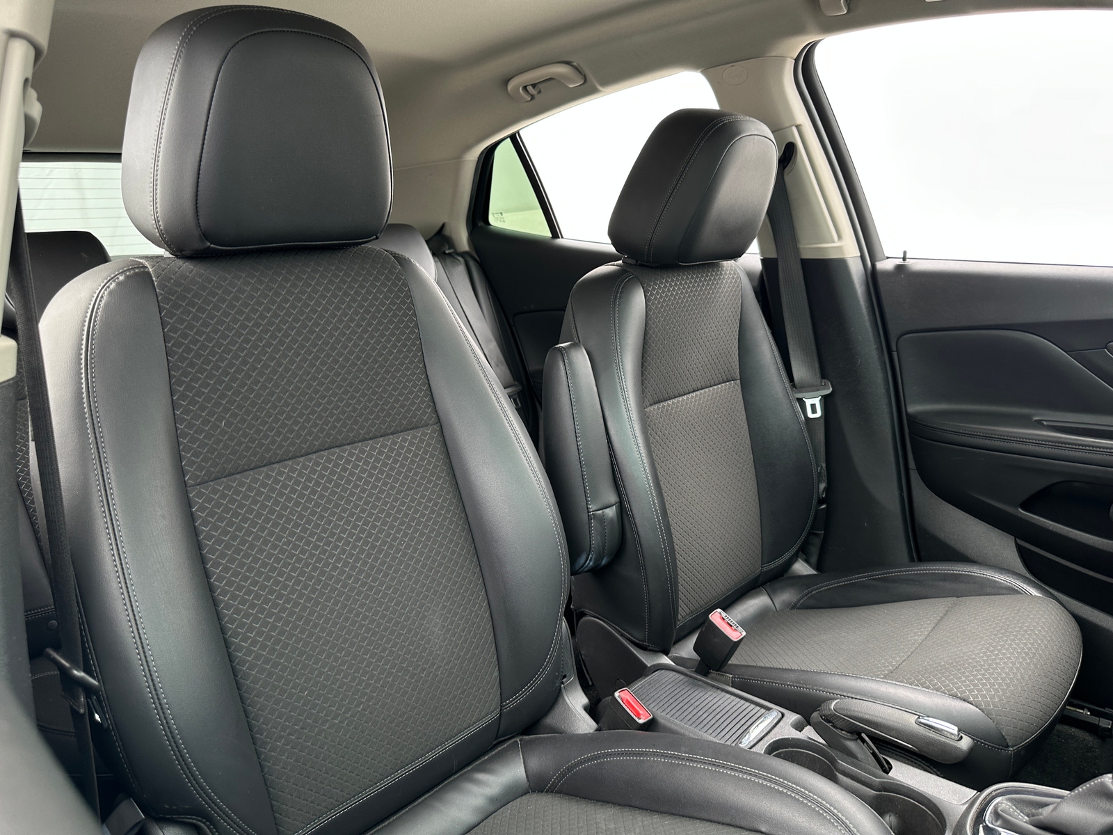 Thumbnail: 2019 Buick Encore - 2