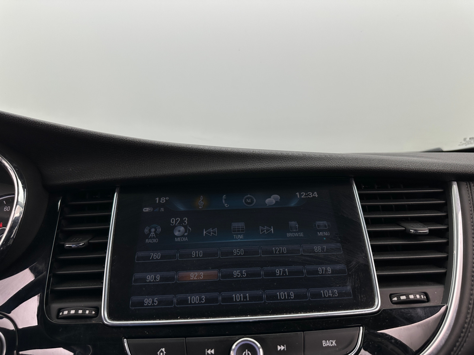 Thumbnail: 2019 Buick Encore - 4